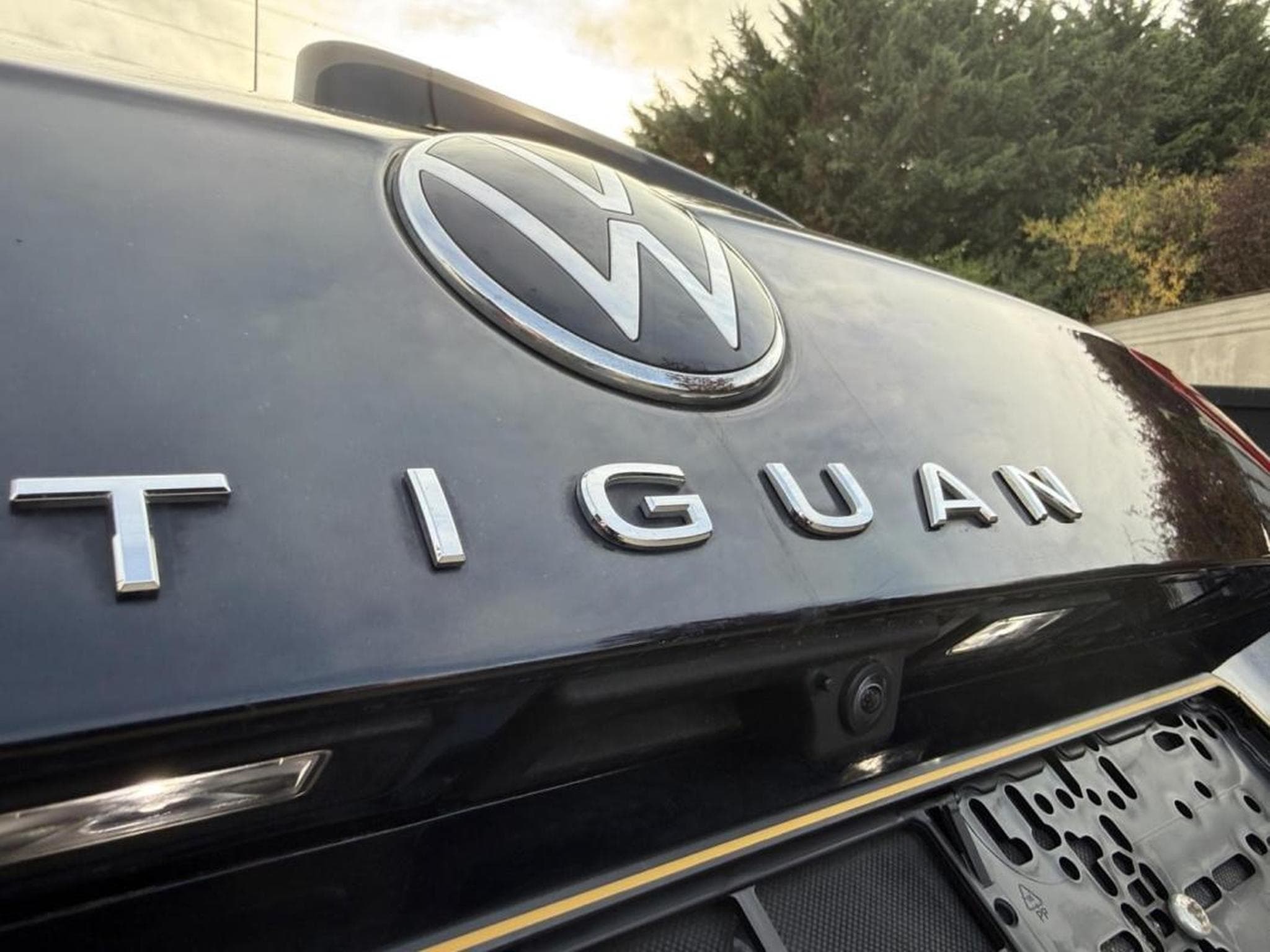 VW Tiguan -37% 2.0 TDI 150Ch R-Line (2024) - Photo 18