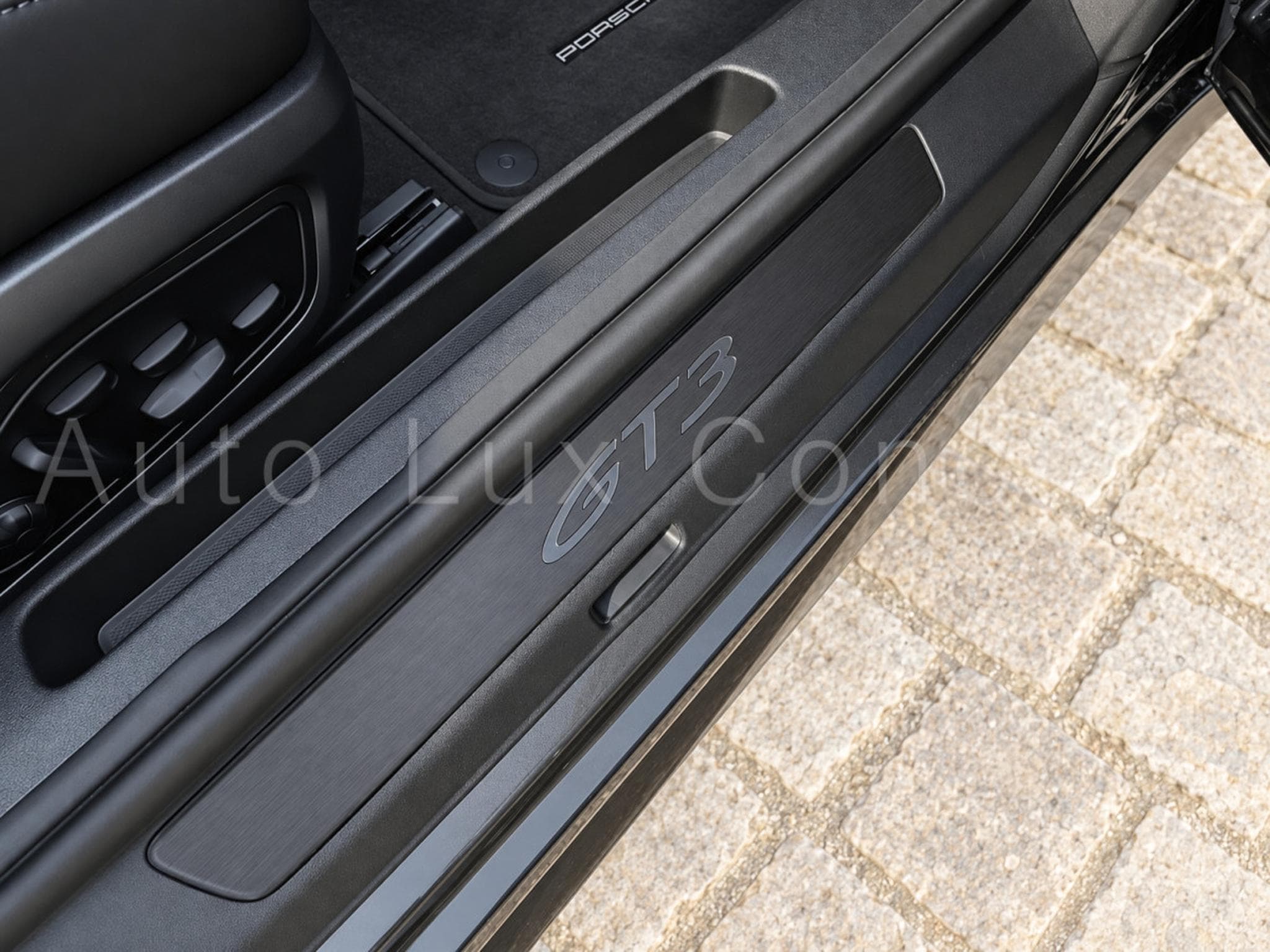 Porsche 911 911 GT3 Pack Touring (2021) - Photo 19