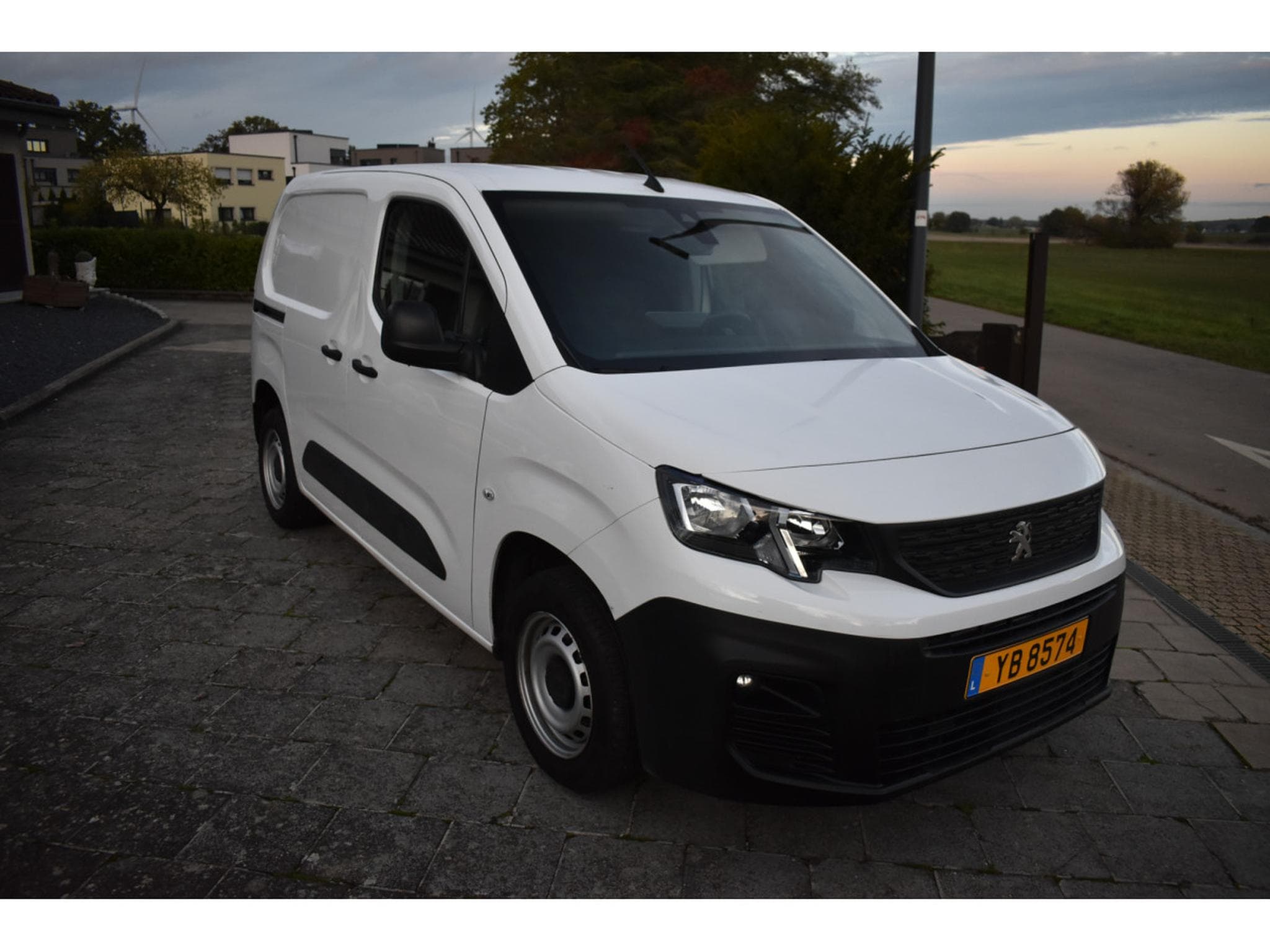 Peugeot Partner 1,5 HDI 100 Airco Très soigné (2021) - Photo 3