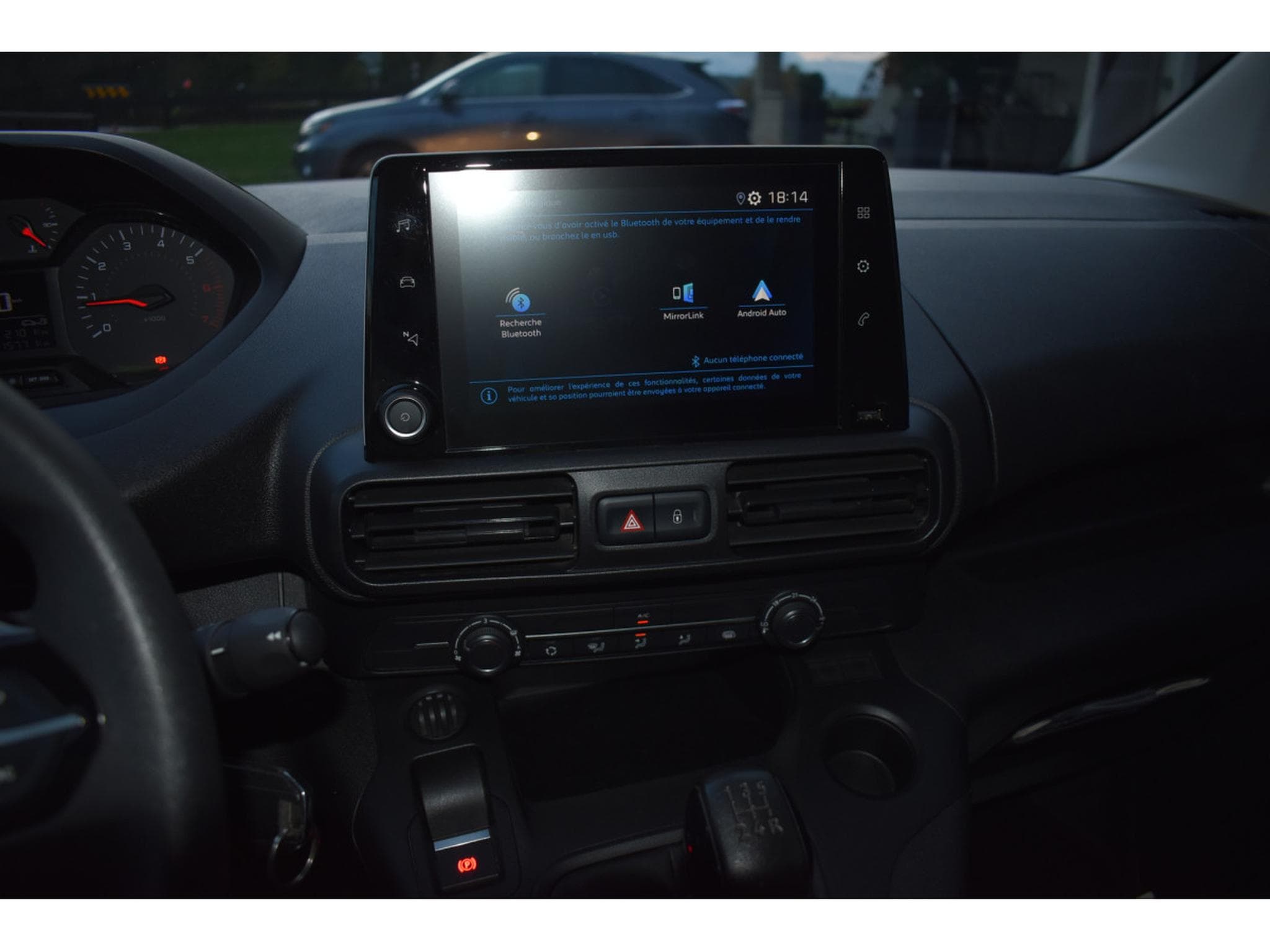 Peugeot Partner 1,5 HDI 100 Airco Très soigné (2021) - Photo 15