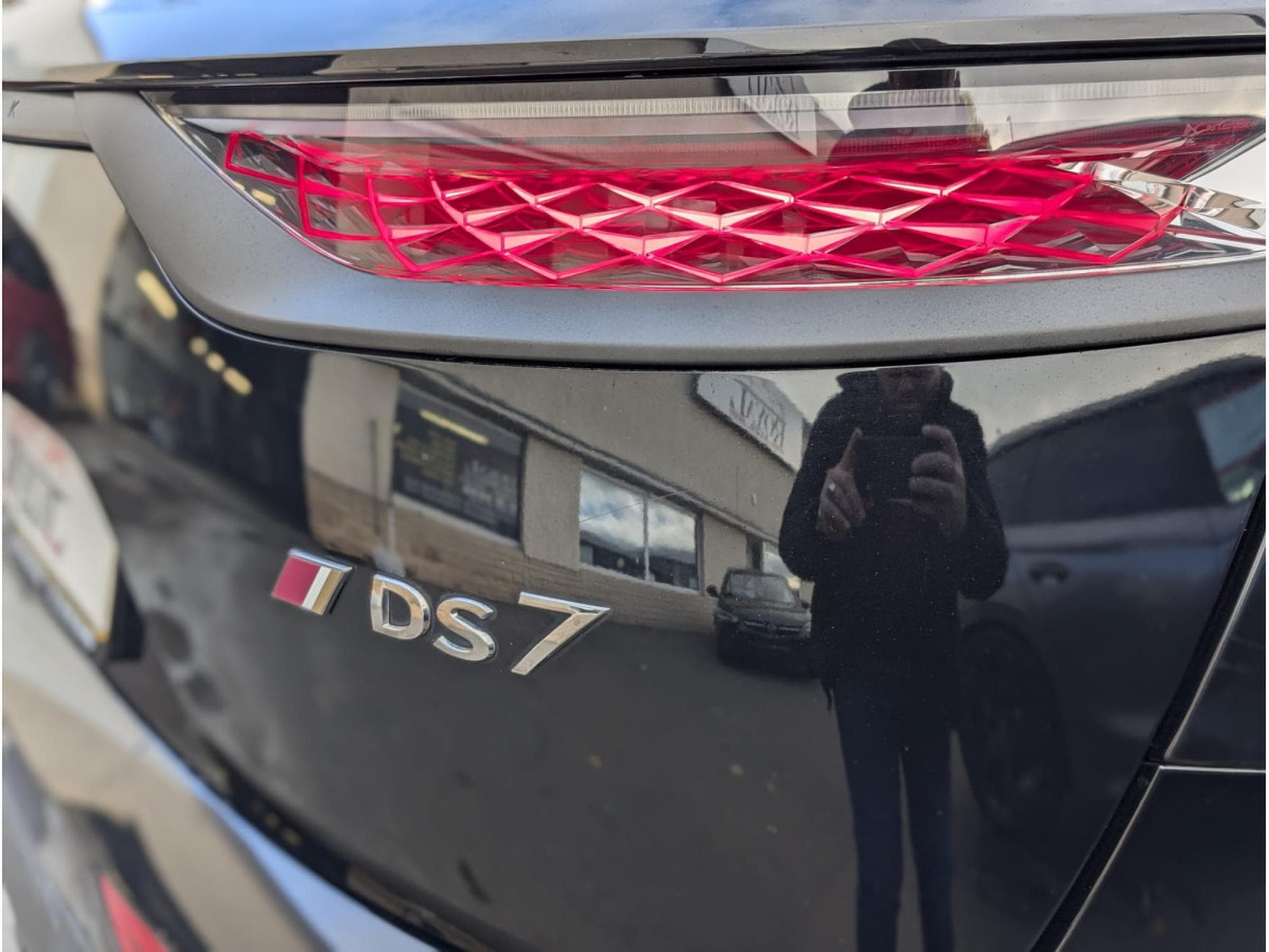 DS Automobiles DS7 CROSSBACK E-TENSE 4X4 (2020) - Photo 16