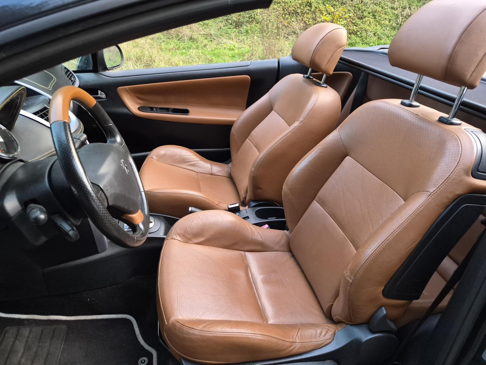 Peugeot 207 CC 1.6 (2007) - Photo 10