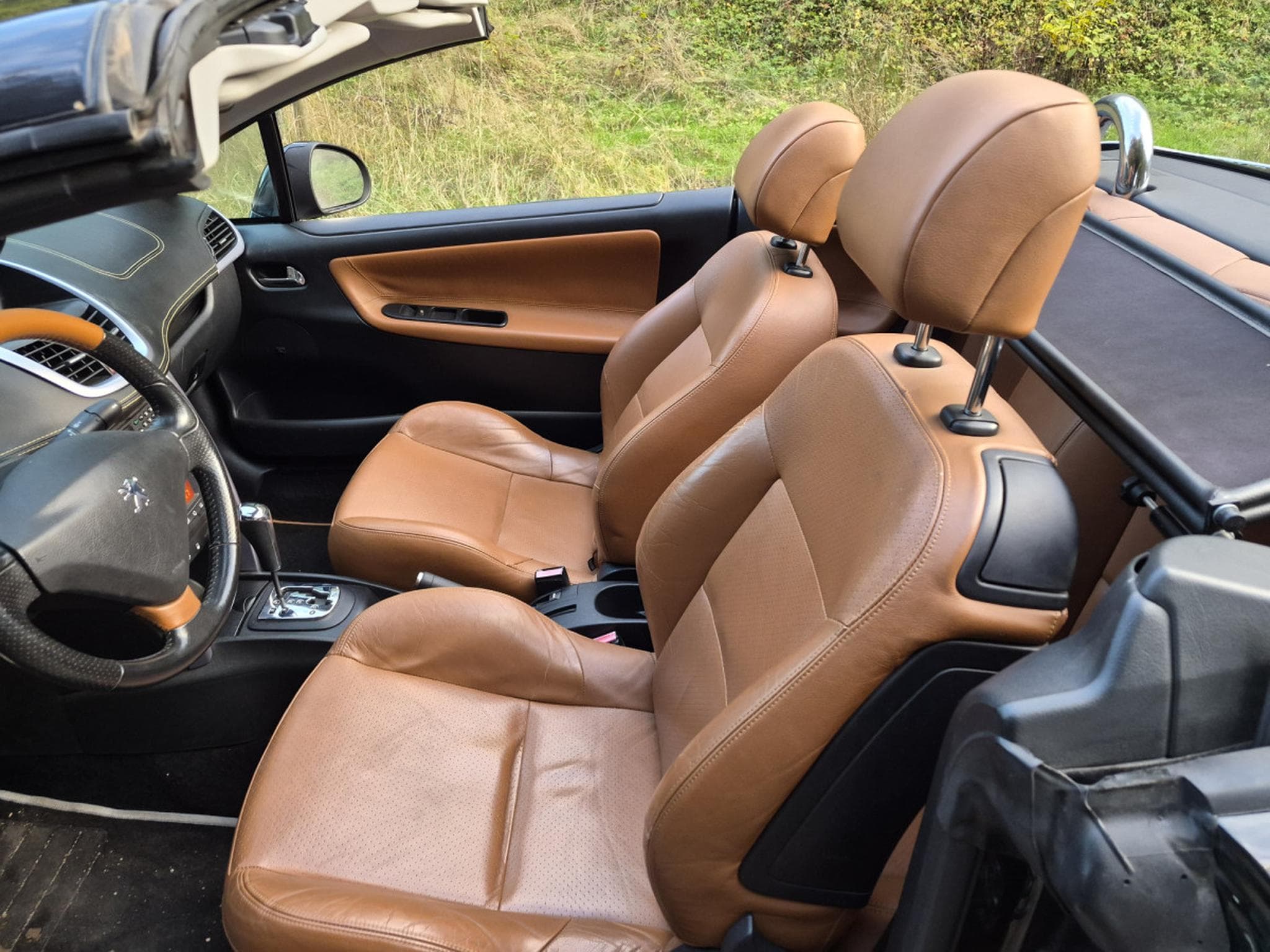 Peugeot 207 CC 1.6 (2007) - Photo 12