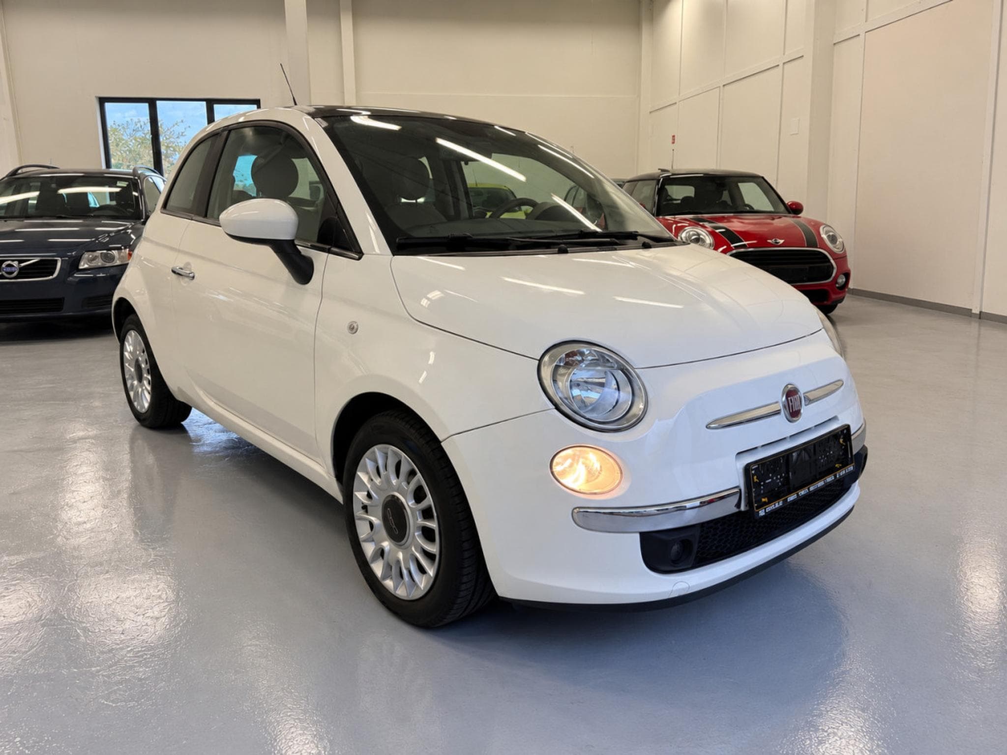 Fiat 500 1.2 8v Lounge Pano (2012) - Photo 2