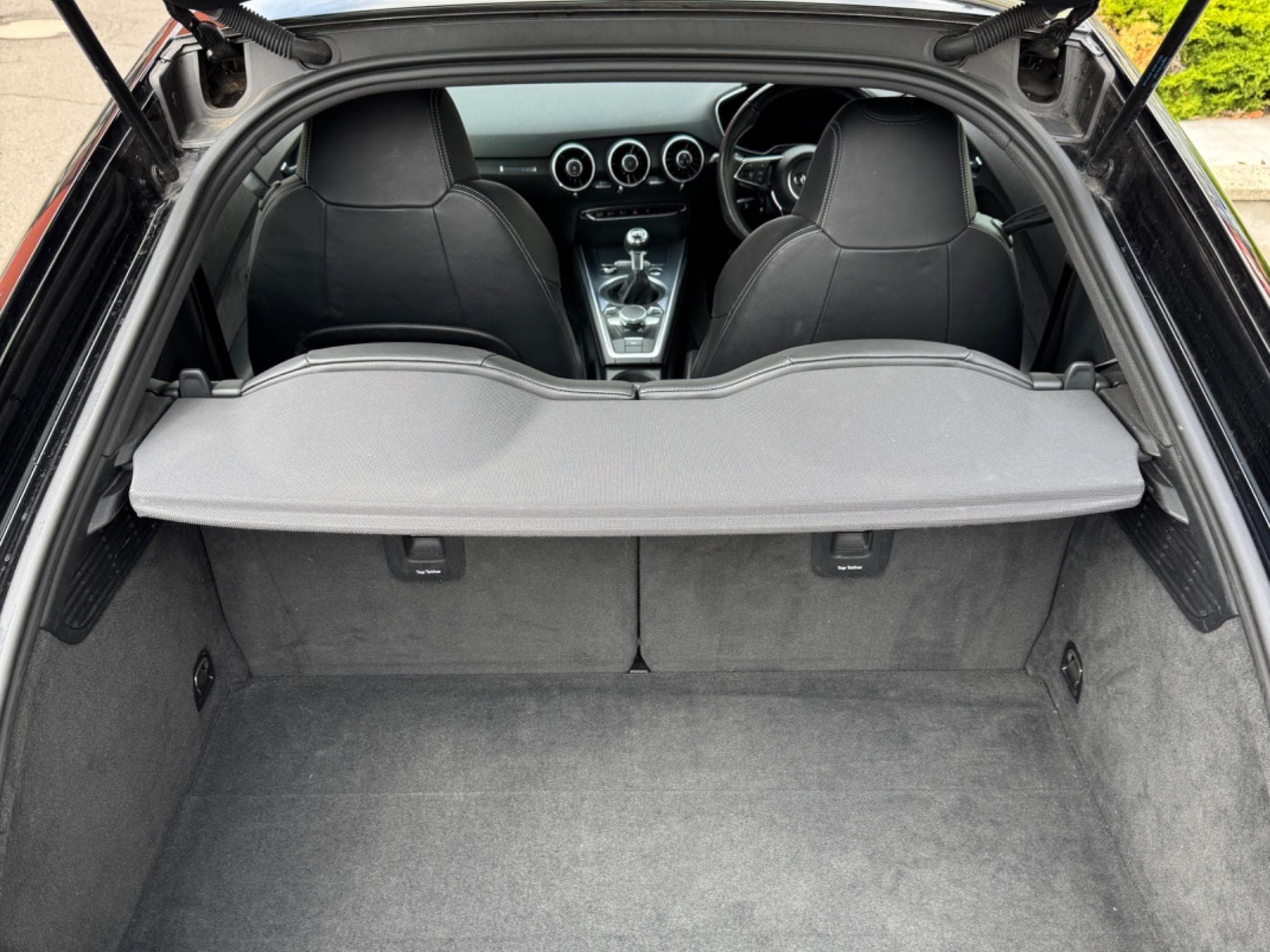 Audi TT Black Edition (2017) - Photo 7