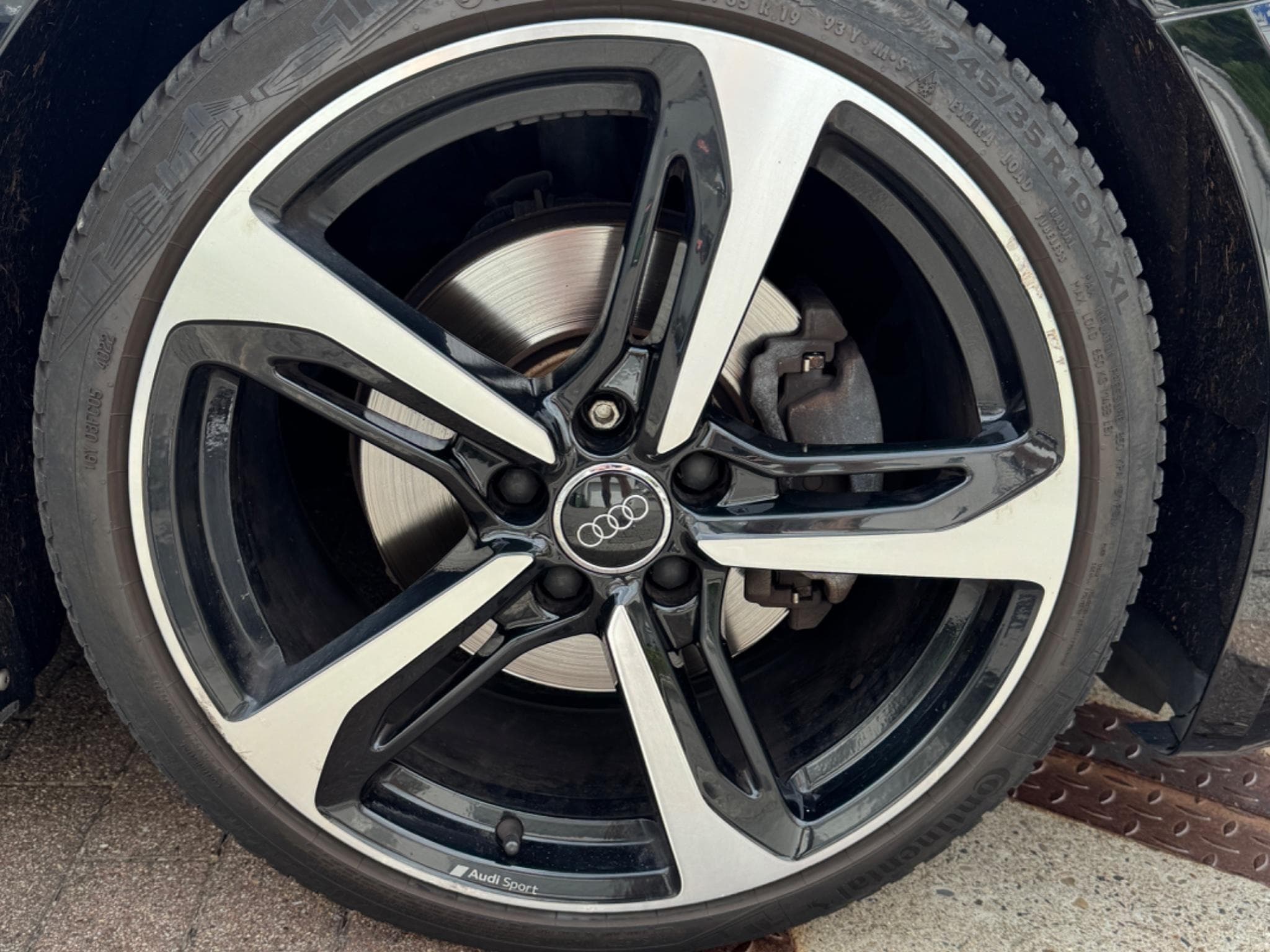 Audi TT Black Edition (2017) - Photo 12