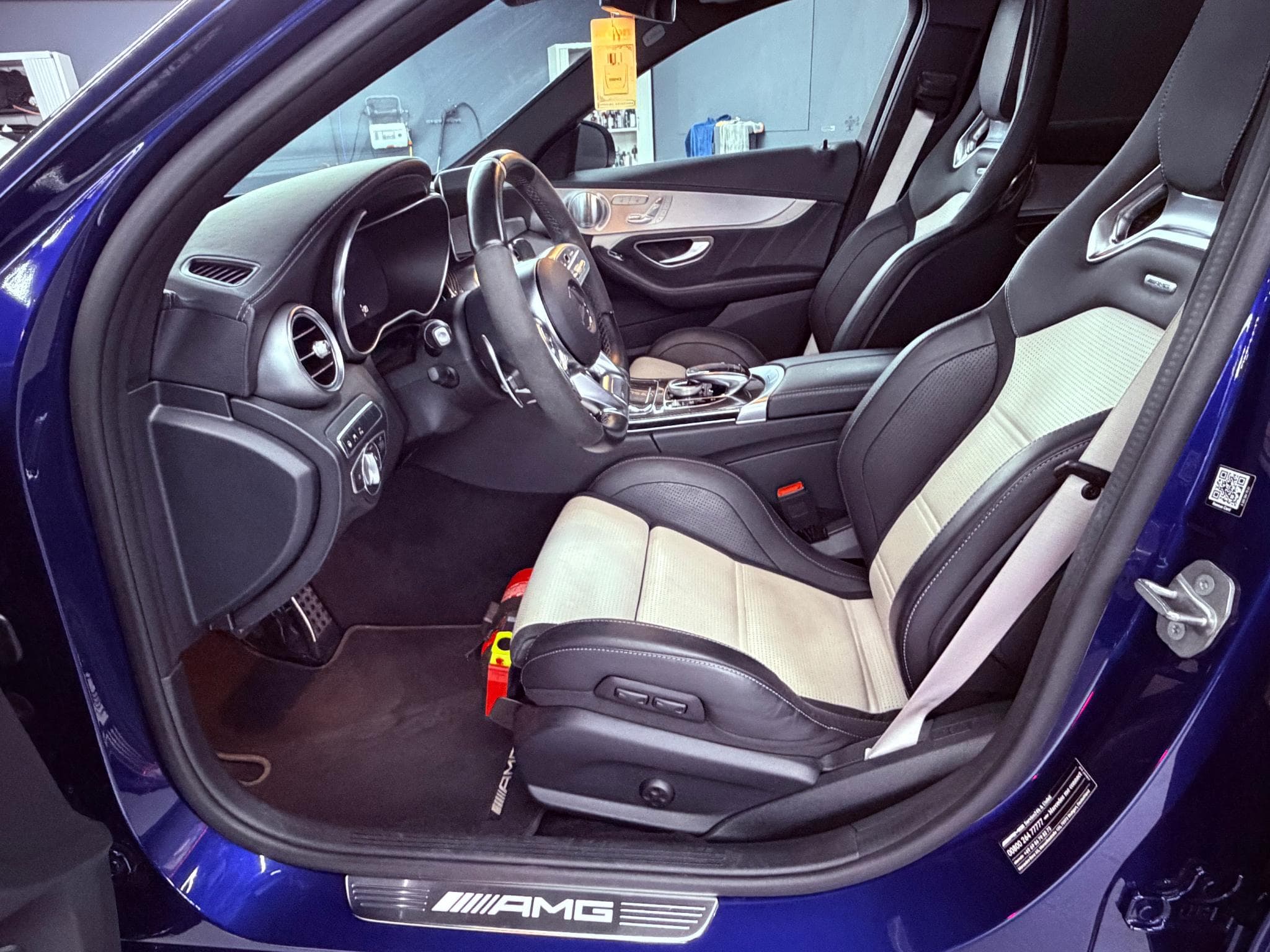 Mercedes C 63 AMG S 510 Ps Keramik Pano Sieges Sports 360° (2021) - Photo 7