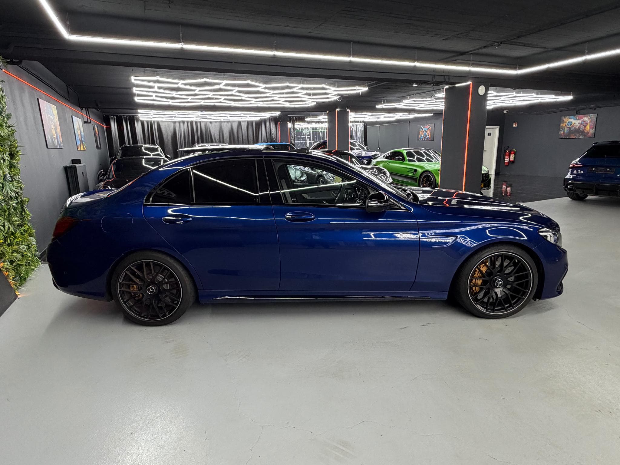 Mercedes C 63 AMG S 510 Ps Keramik Pano Sieges Sports 360° (2021) - Photo 4