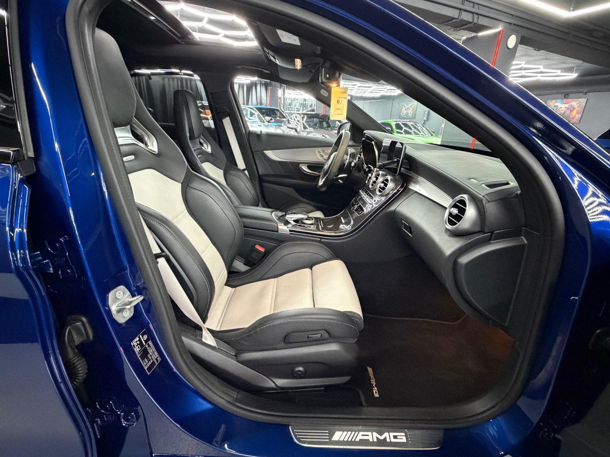 Mercedes C 63 AMG S 510 Ps Keramik Pano Sieges Sports 360° (2021) - Photo 6