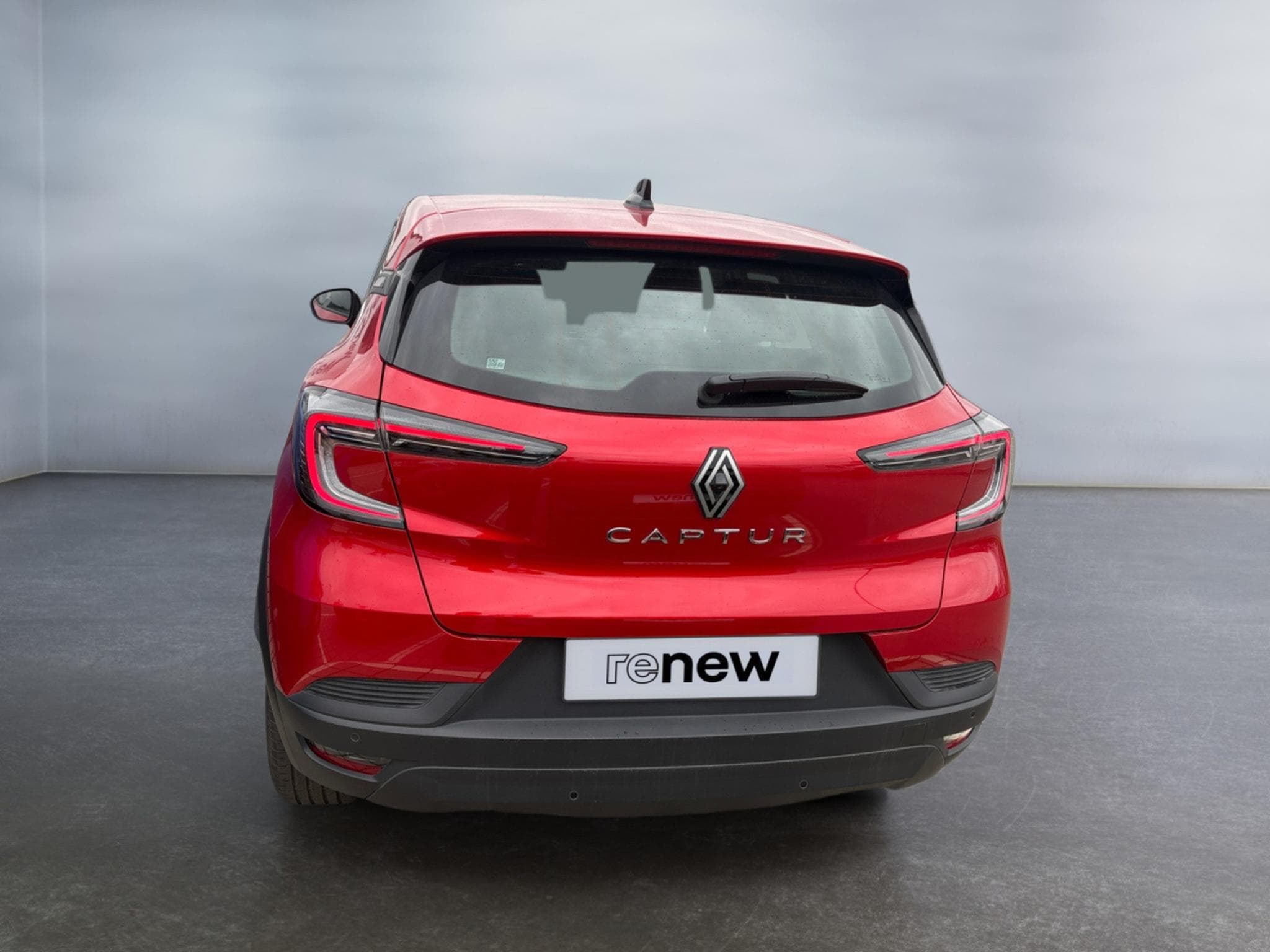 Renault Captur 1.0 TCe Evolution (2025) - Foto 6