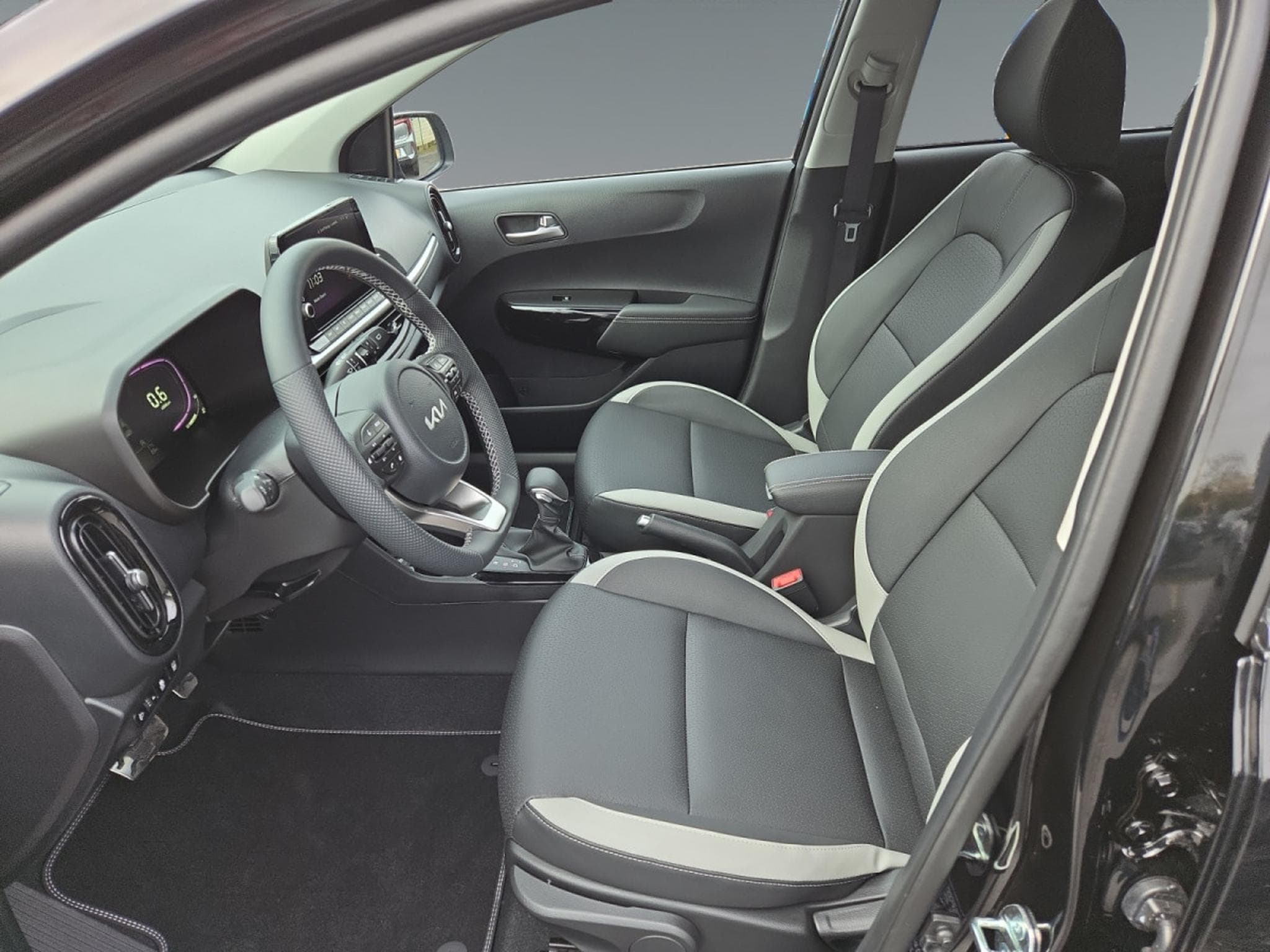 Kia Picanto GT Line 1.2 MPI ISG 79 AMT (2026) - Foto 10