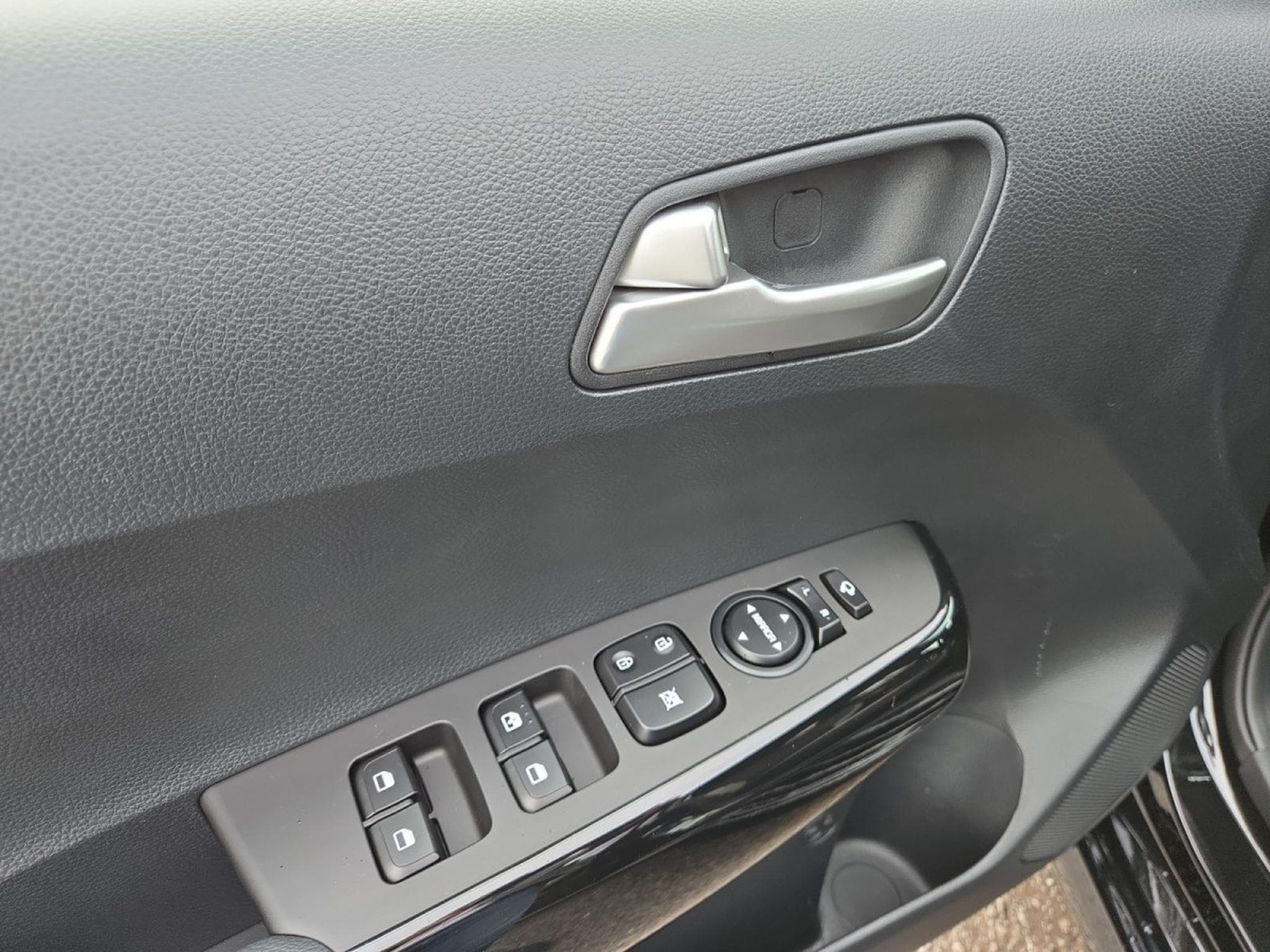 Kia Picanto GT Line 1.2 MPI ISG 79 AMT (2026) - Foto 14