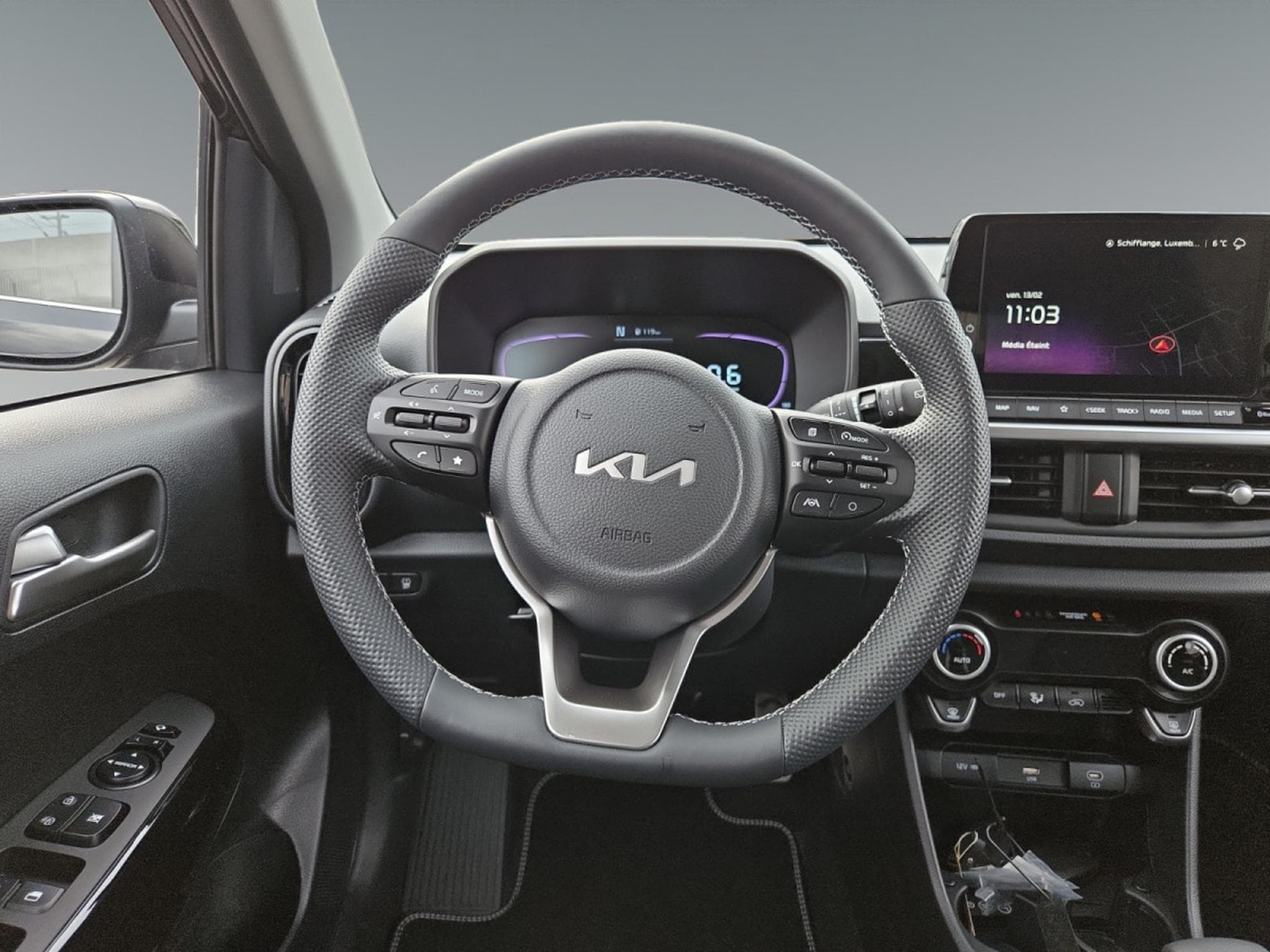 Kia Picanto GT Line 1.2 MPI ISG 79 AMT (2026) - Photo 17