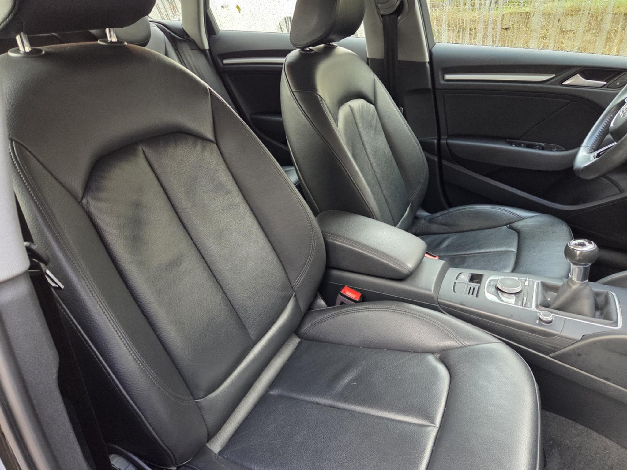 Audi A3 Sportback 30 Tdi 116 CV Garantie 12 Mois (2019) - Photo 9