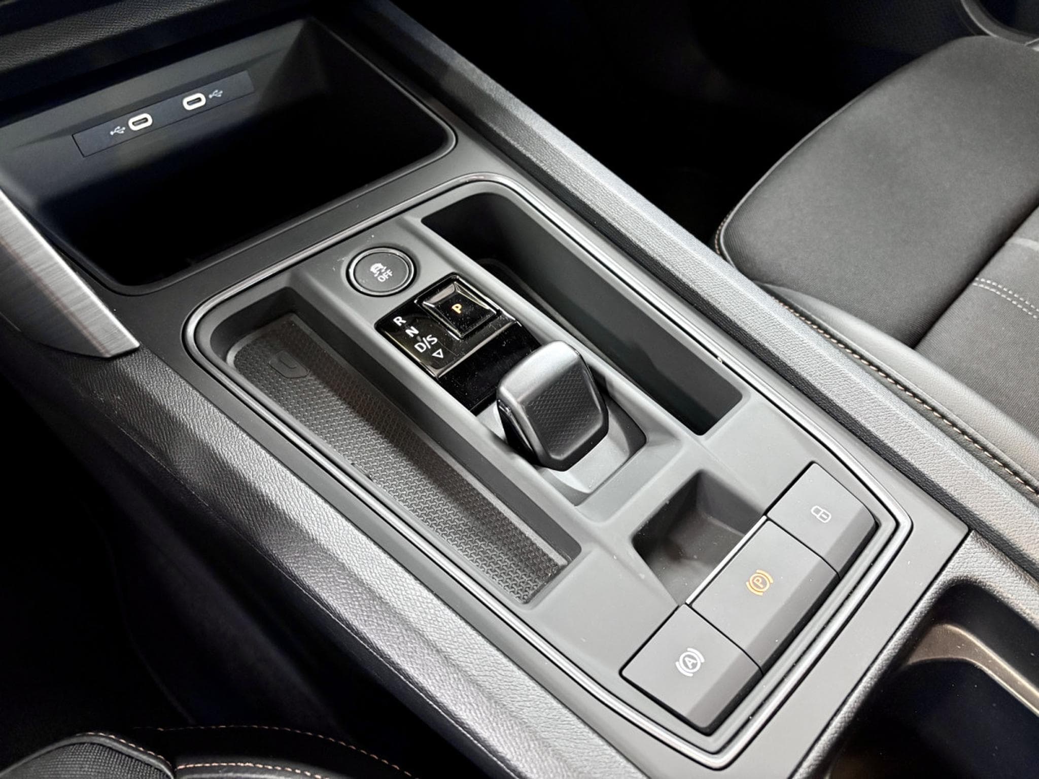 Cupra Formentor 2.0 TSI VZ 310 CV 4Drive *PANO* VSS* *ACC* CAM* (2024) - Foto 15