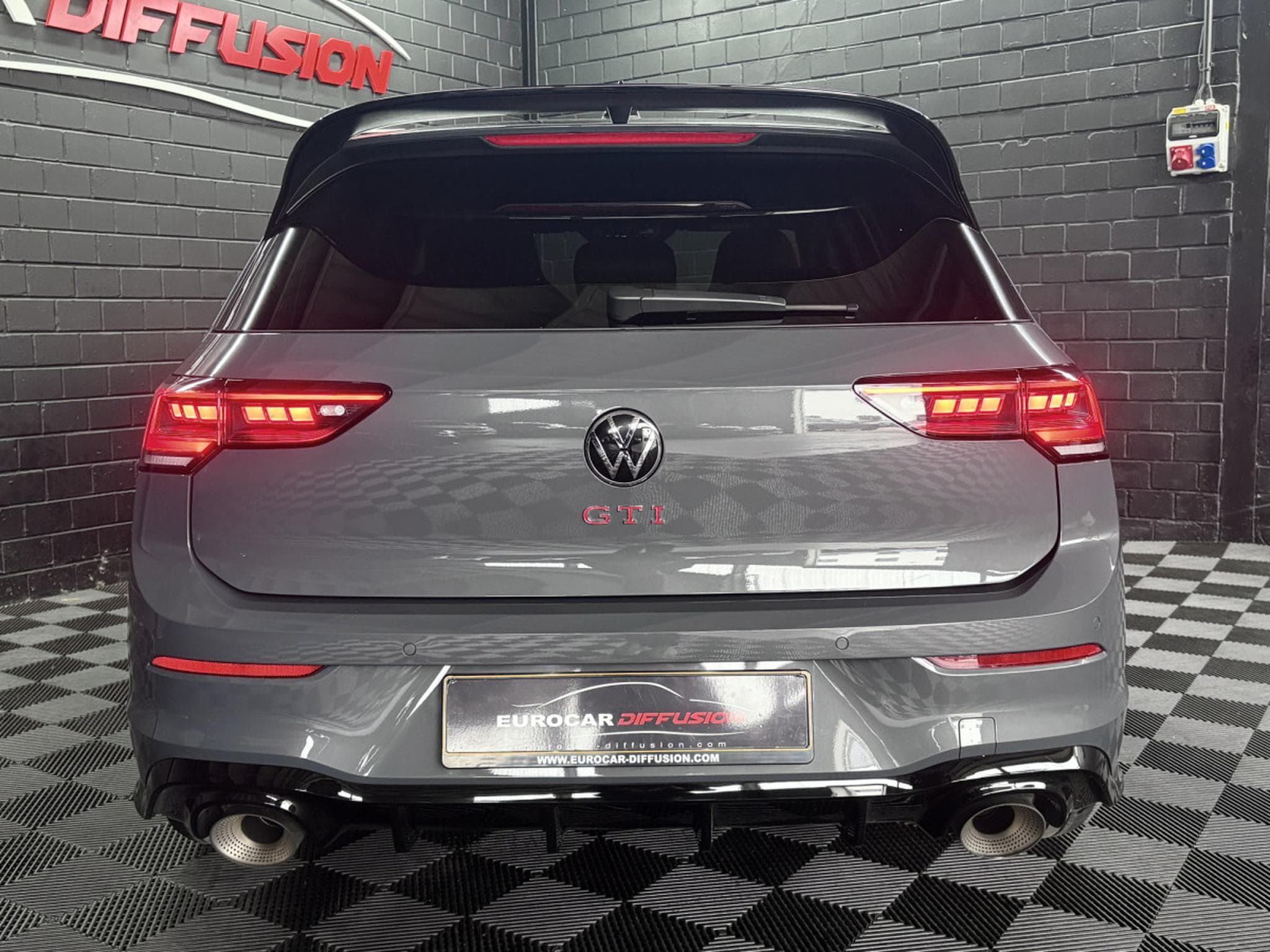 VW Golf GTI PHASE 2 Clubsport Performance 2.0 TSI 300 CV DSG7 * GARA (2026) - Foto 5