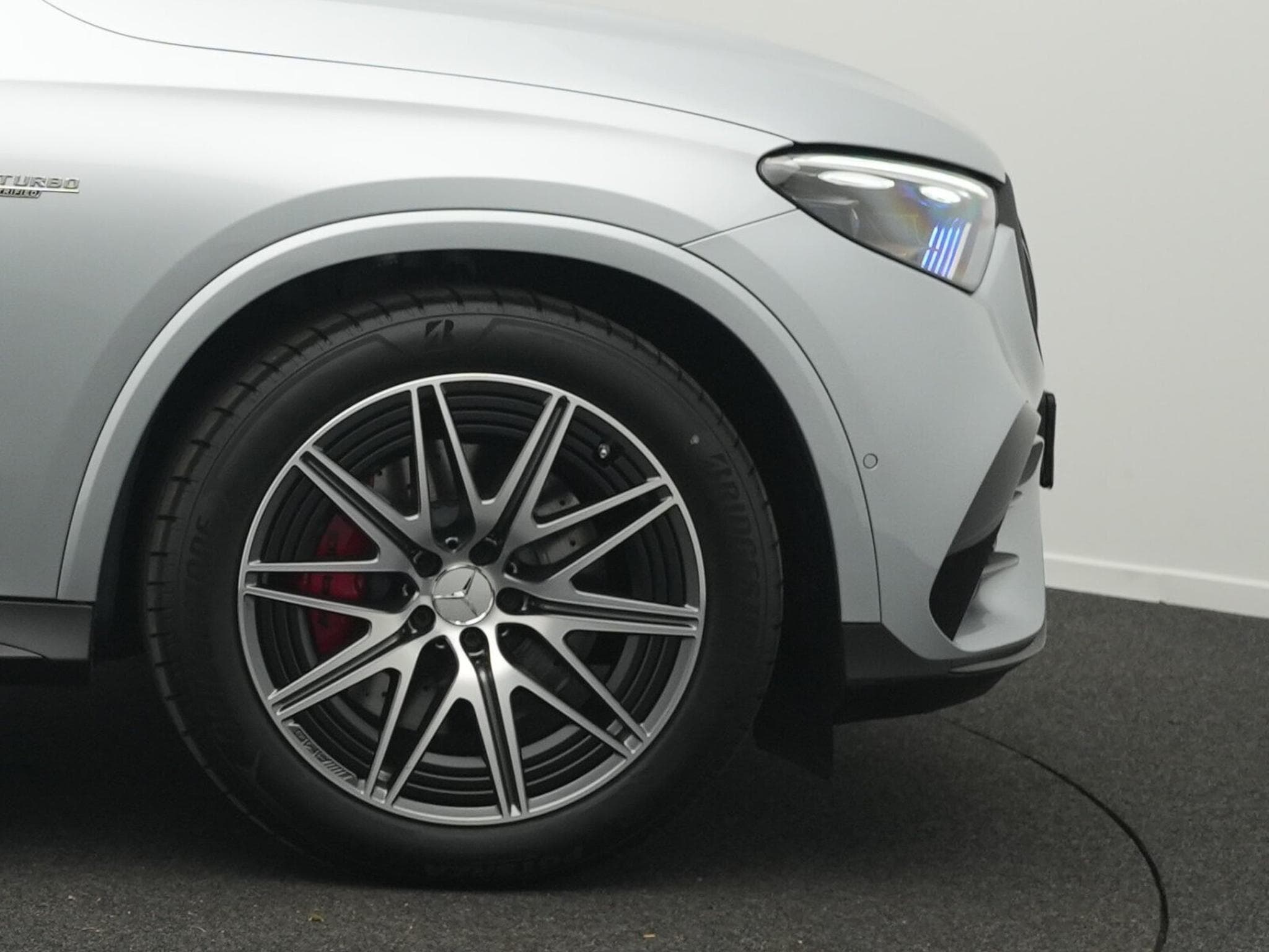 Mercedes GLC 43 AMG 4M Digital+Pano+AHK+360°+Night+Burm (2026) - Photo 8