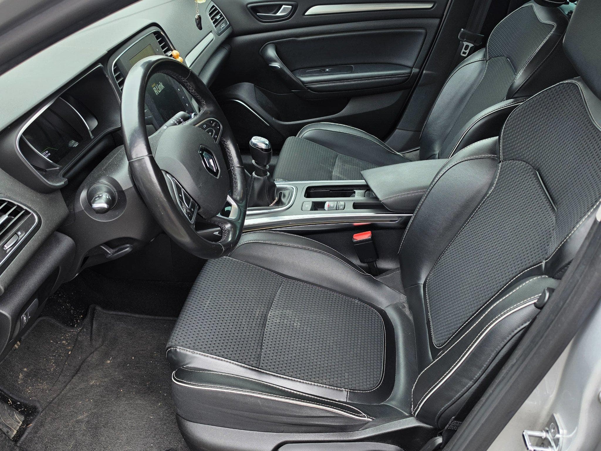 Renault Megane Bose Edition (2019) - Photo 7