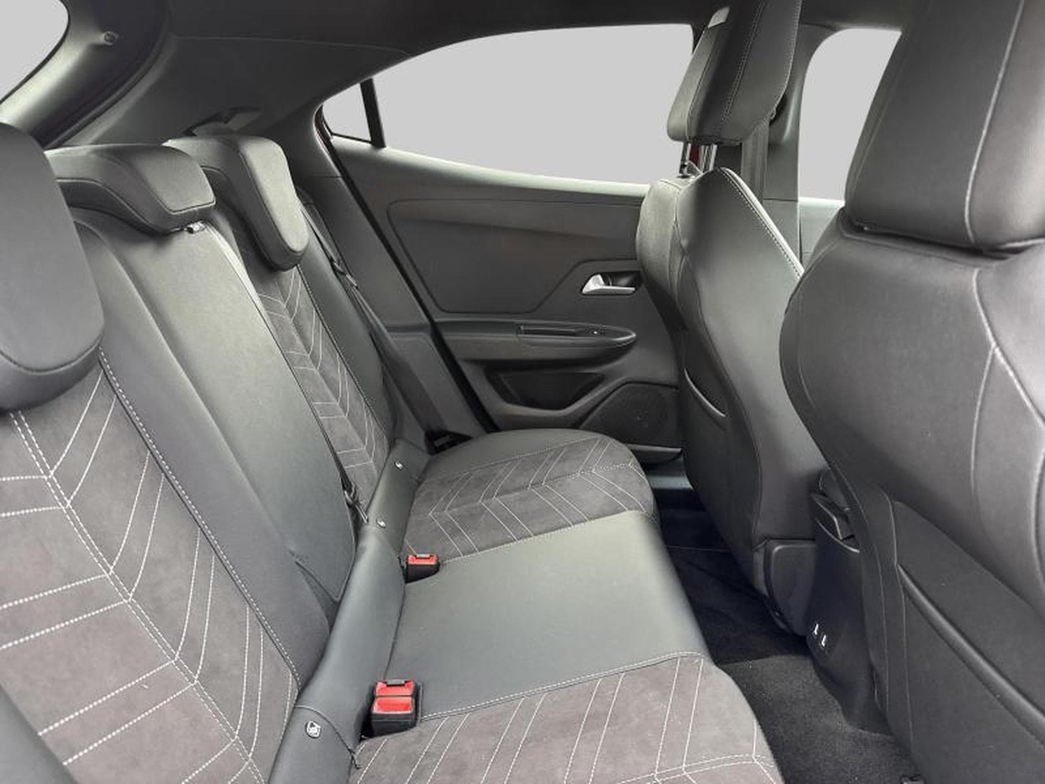 Opel Mokka Ultimate EAT8 (2022) - Foto 10