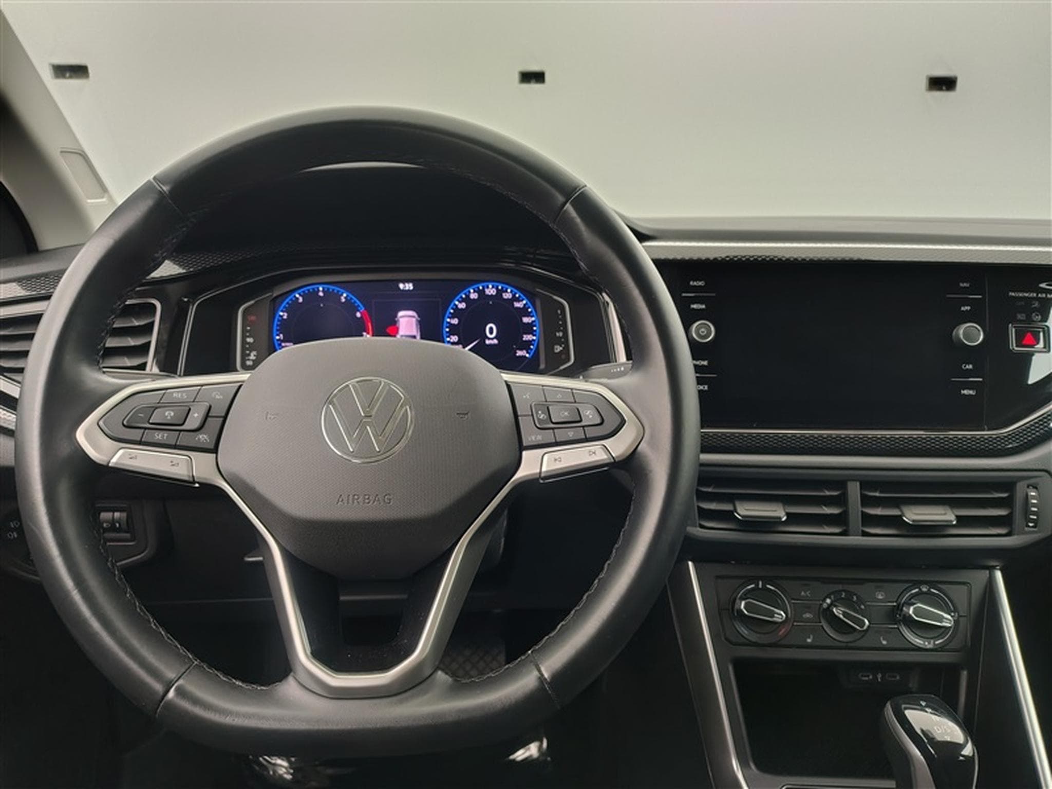 VW Taigo 1.0 TSI Life Business DSG (2024) - Photo 8