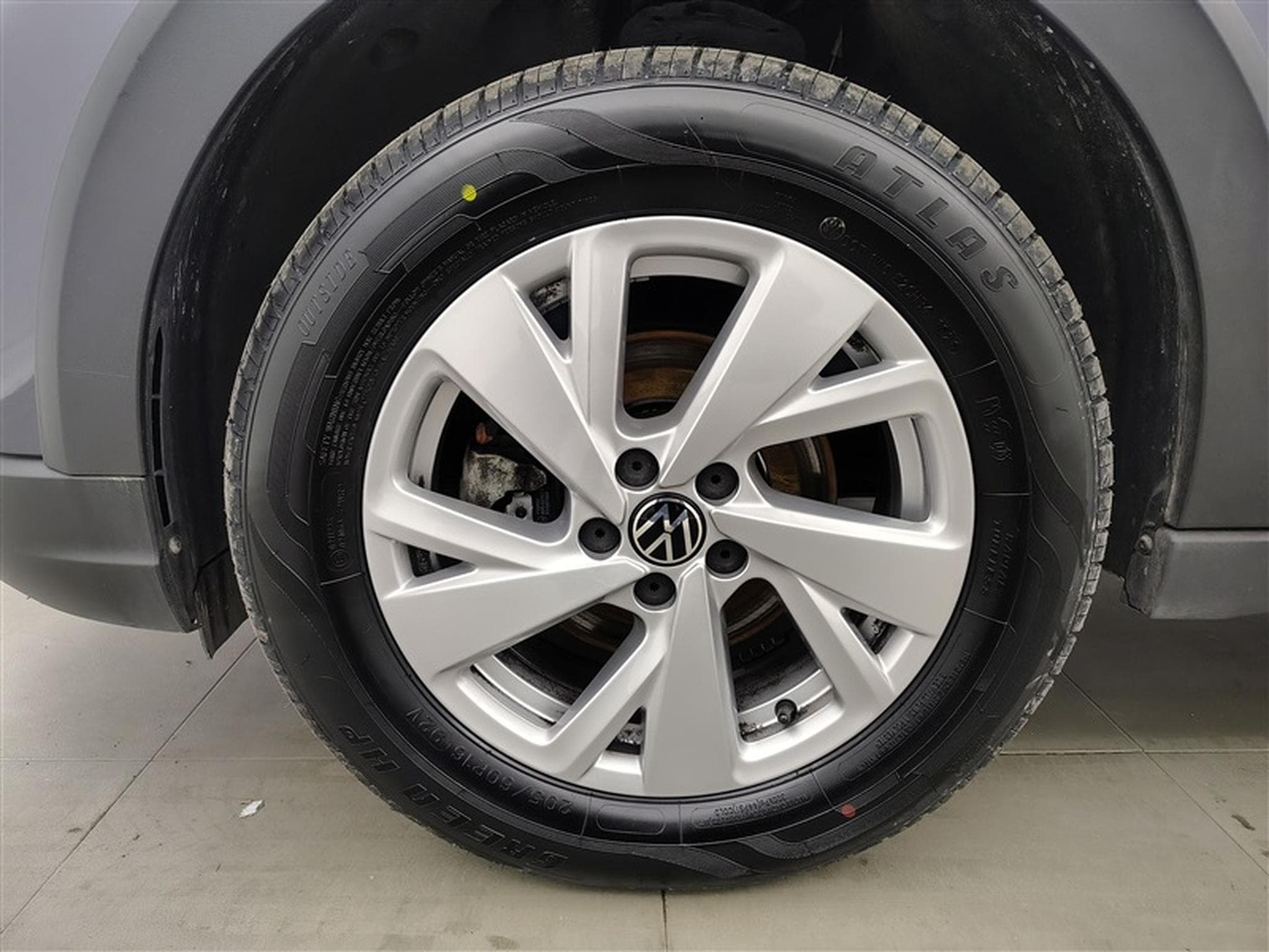 VW Taigo 1.0 TSI Life Business DSG (2024) - Photo 5