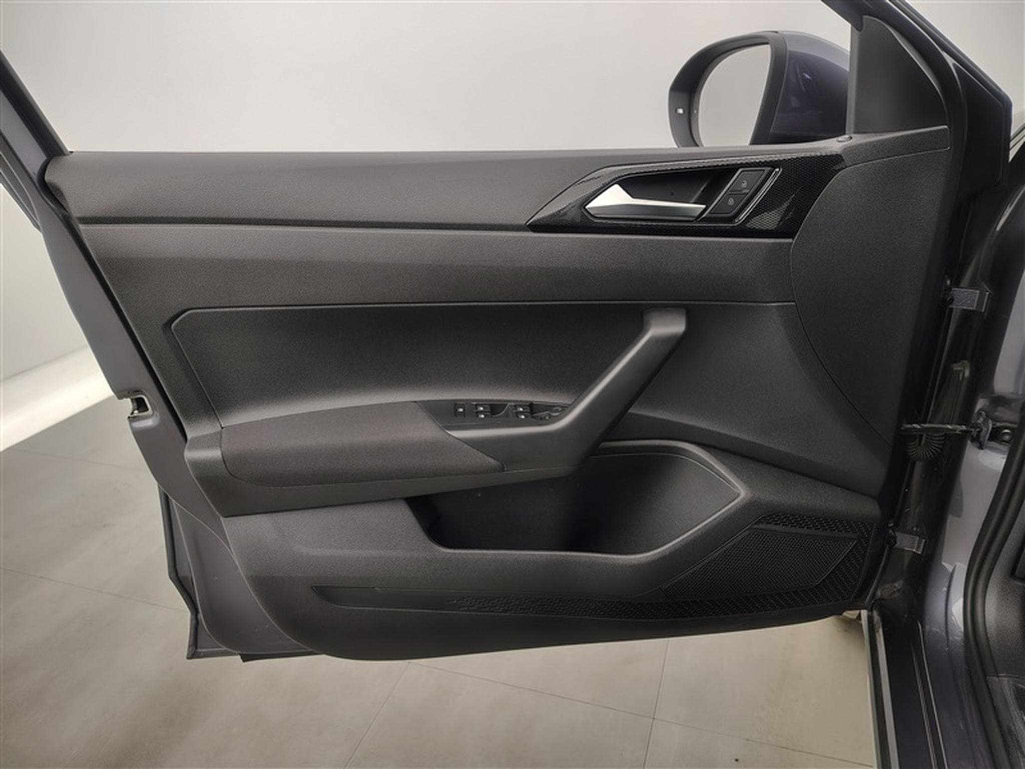 VW Taigo 1.0 TSI Life Business DSG (2024) - Photo 16