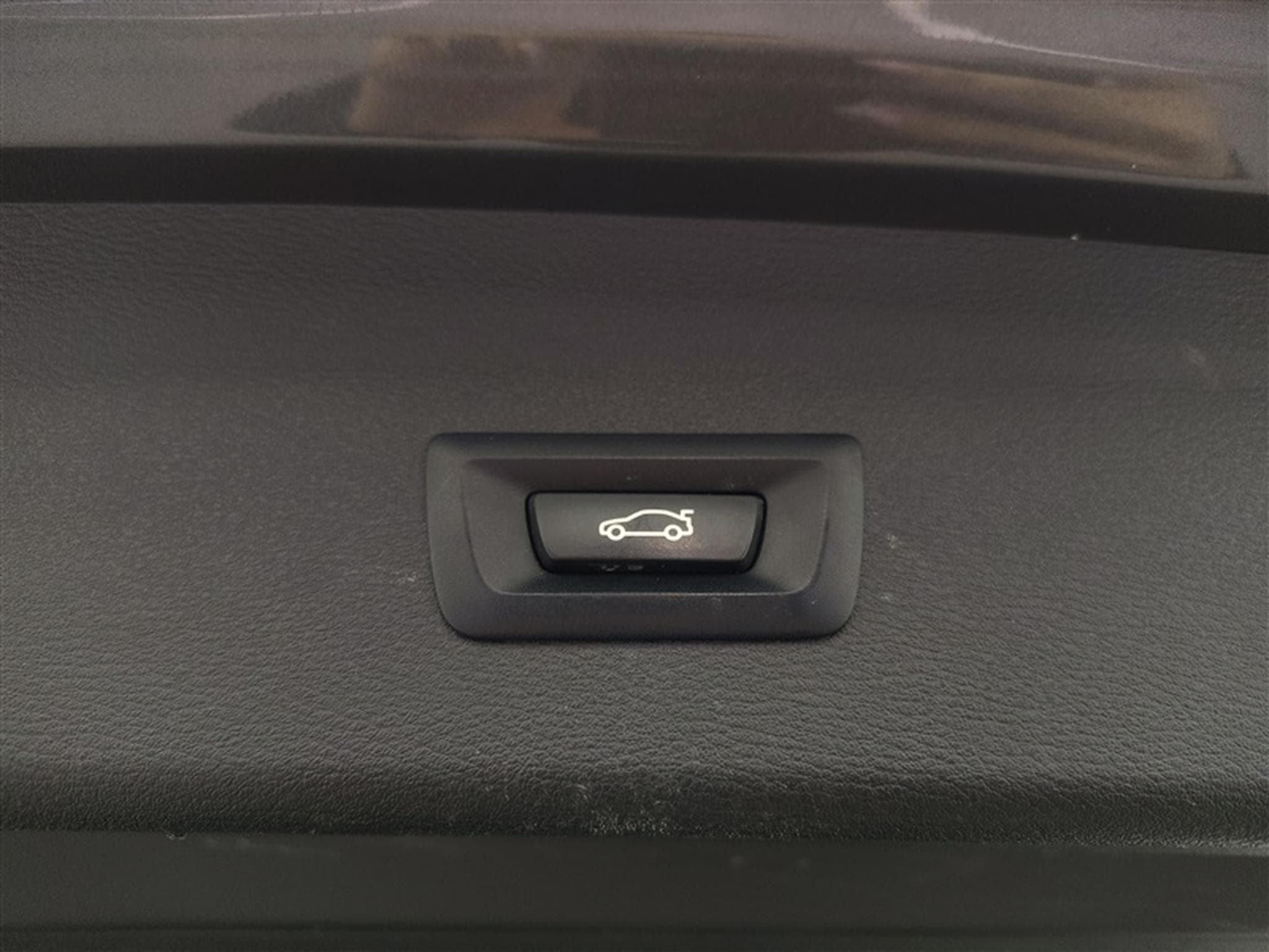 BMW X1 1.5iA sDrive18 Navi / PDC av+ar (2021) - Photo 18