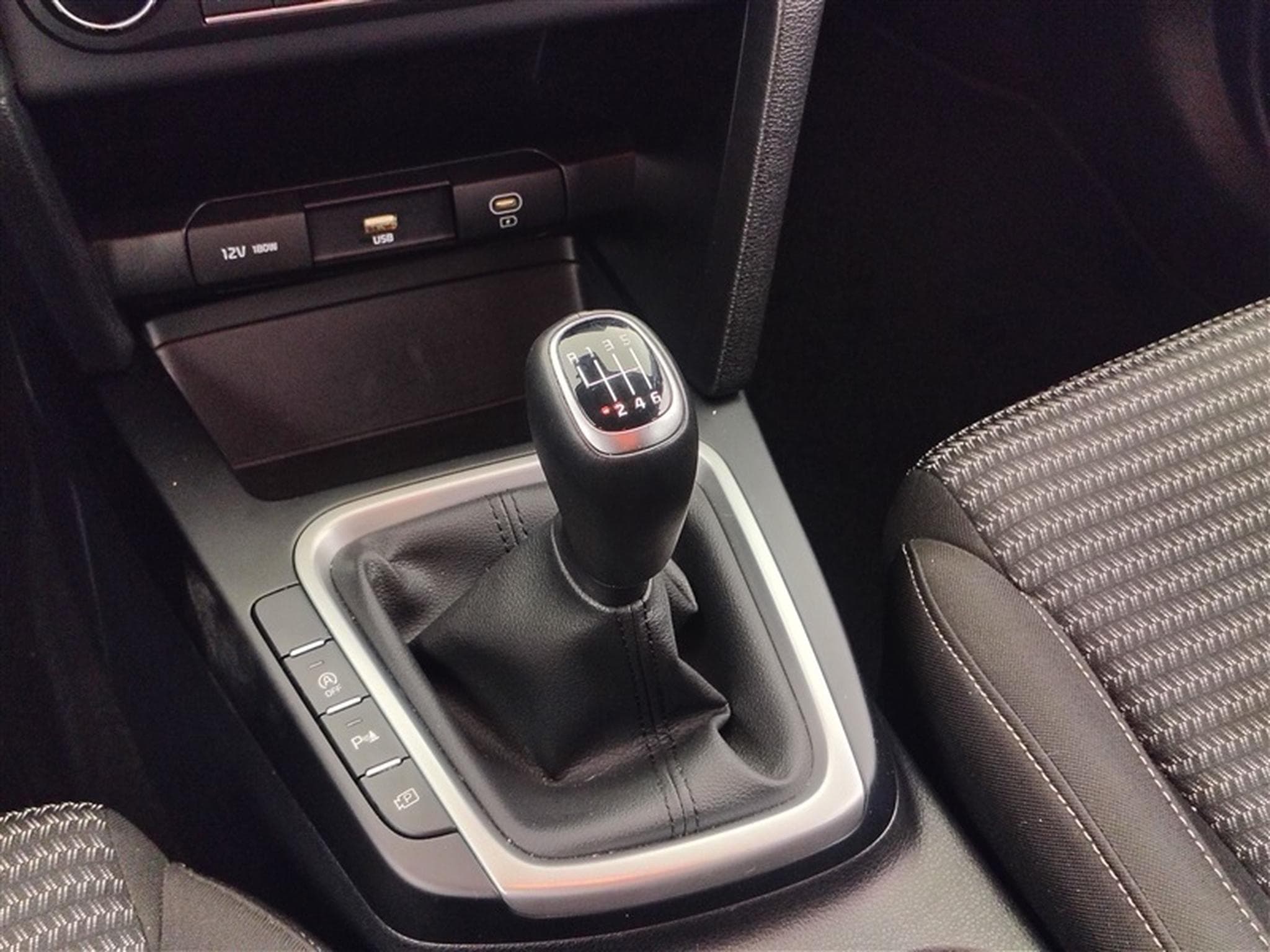Kia Ceed Sw 1.0 T-GDi 100cv Must APPLECARPLAY / CAMERA / JA 16" (2023) - Photo 12