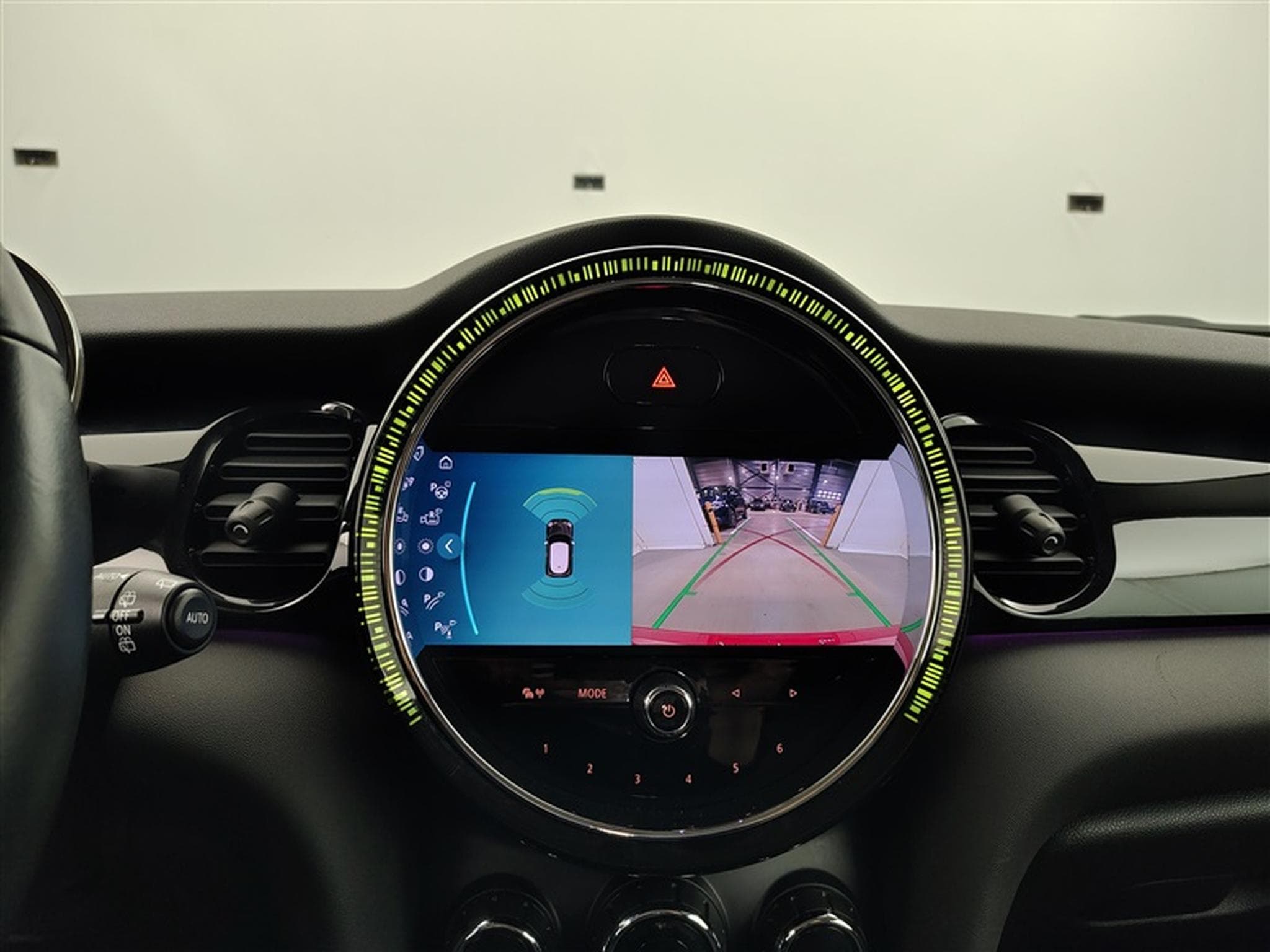MINI Cooper 28.9 Kwh NAVI / FULL LED / S-CUIR SPORT (2022) - Photo 18