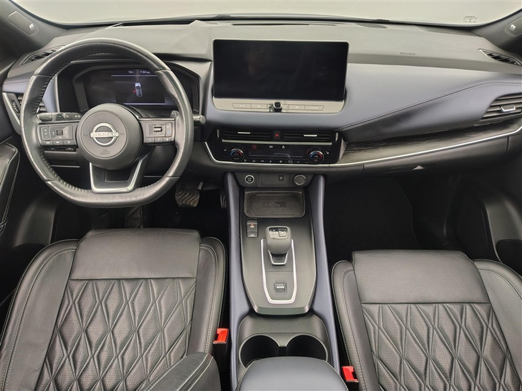 Nissan Qashqai 1.3 DIG-T MHEV X-Tronic Tekna NAVI / FULL LED / CUIR / PANO (2023) - Photo 8
