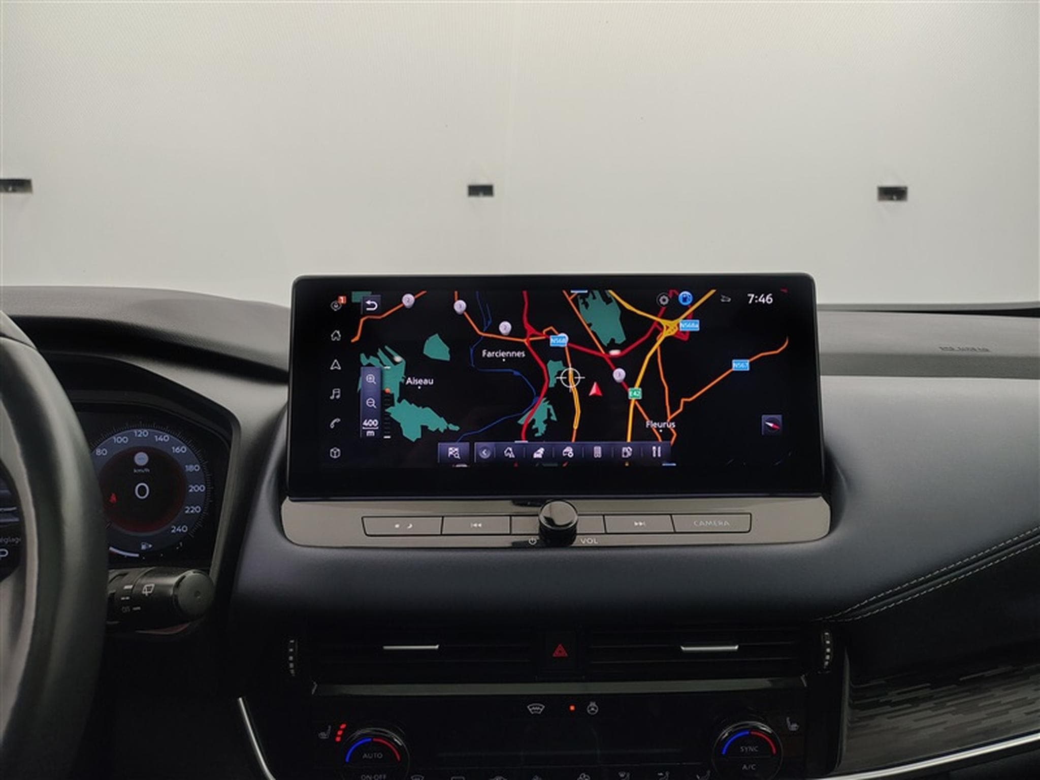 Nissan Qashqai 1.3 DIG-T MHEV X-Tronic Tekna NAVI / FULL LED / CUIR / PANO (2023) - Photo 11