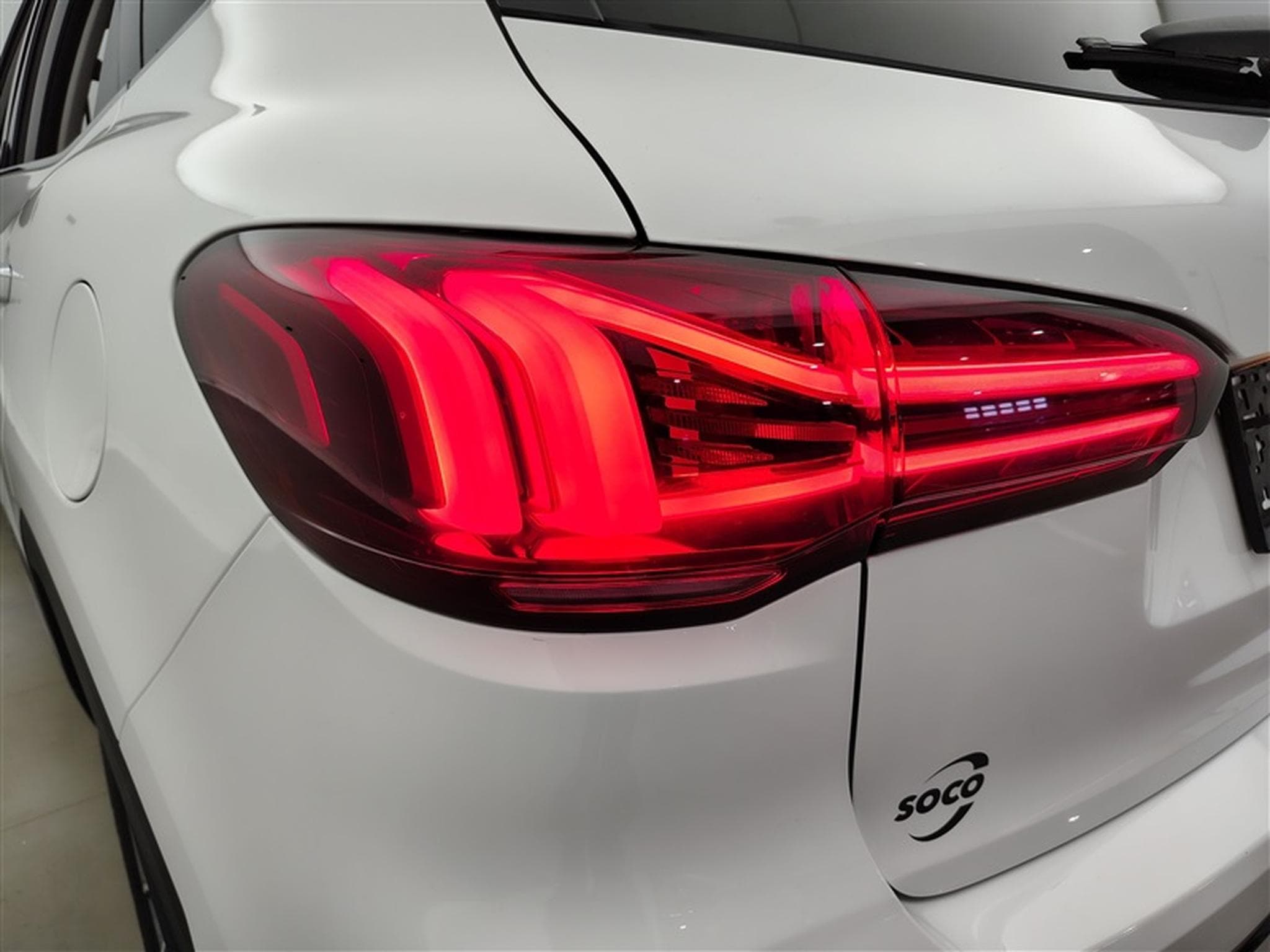 MG HS 1.5 T-GDi 160cv BVA Comfort NAVI / FULL LED / CUIR / CAMERA (2024) - Photo 16