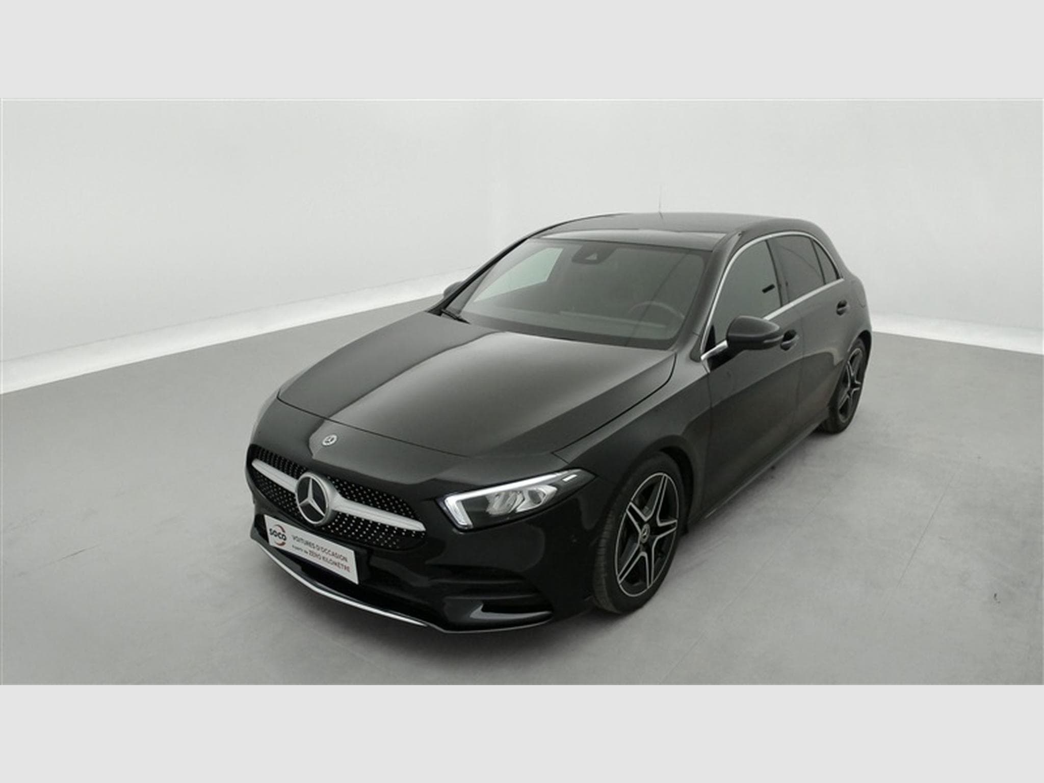 Mercedes A 180 AMG-Line Toit Pano / Navi / Led / ... (2020) - Photo 1