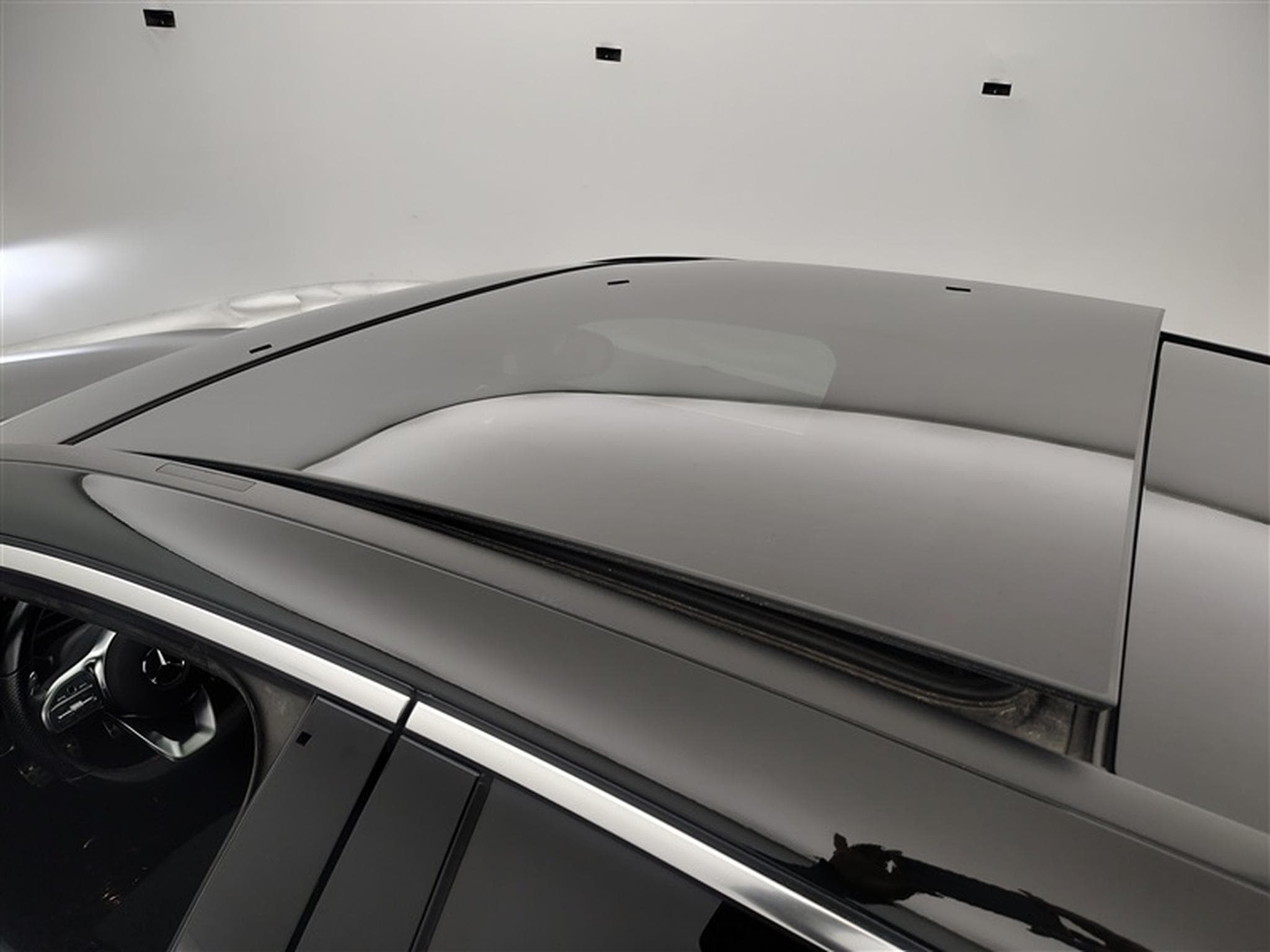 Mercedes A 180 AMG-Line Toit Pano / Navi / Led / ... (2020) - Photo 19