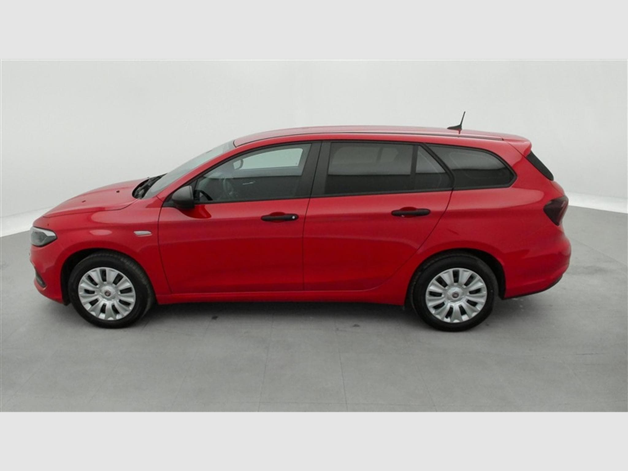 Fiat Tipo 1.5 Hybrid DCT (2024) - Photo 3