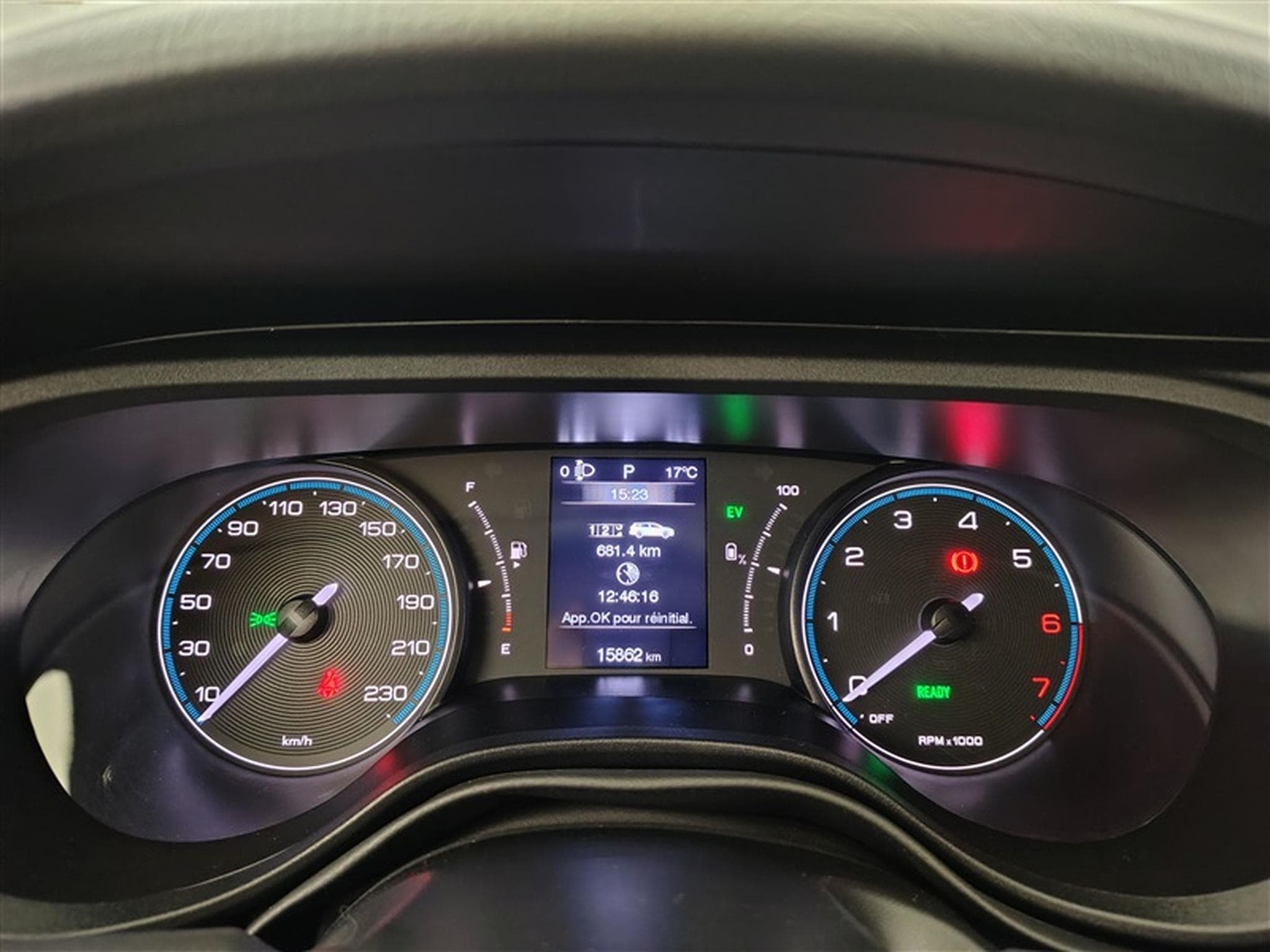 Fiat Tipo 1.5 Hybrid DCT (2024) - Photo 10