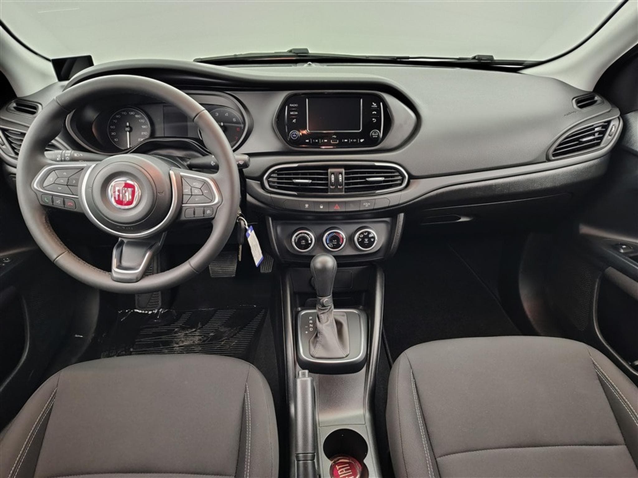 Fiat Tipo 1.5 Hybrid DCT (2024) - Photo 8