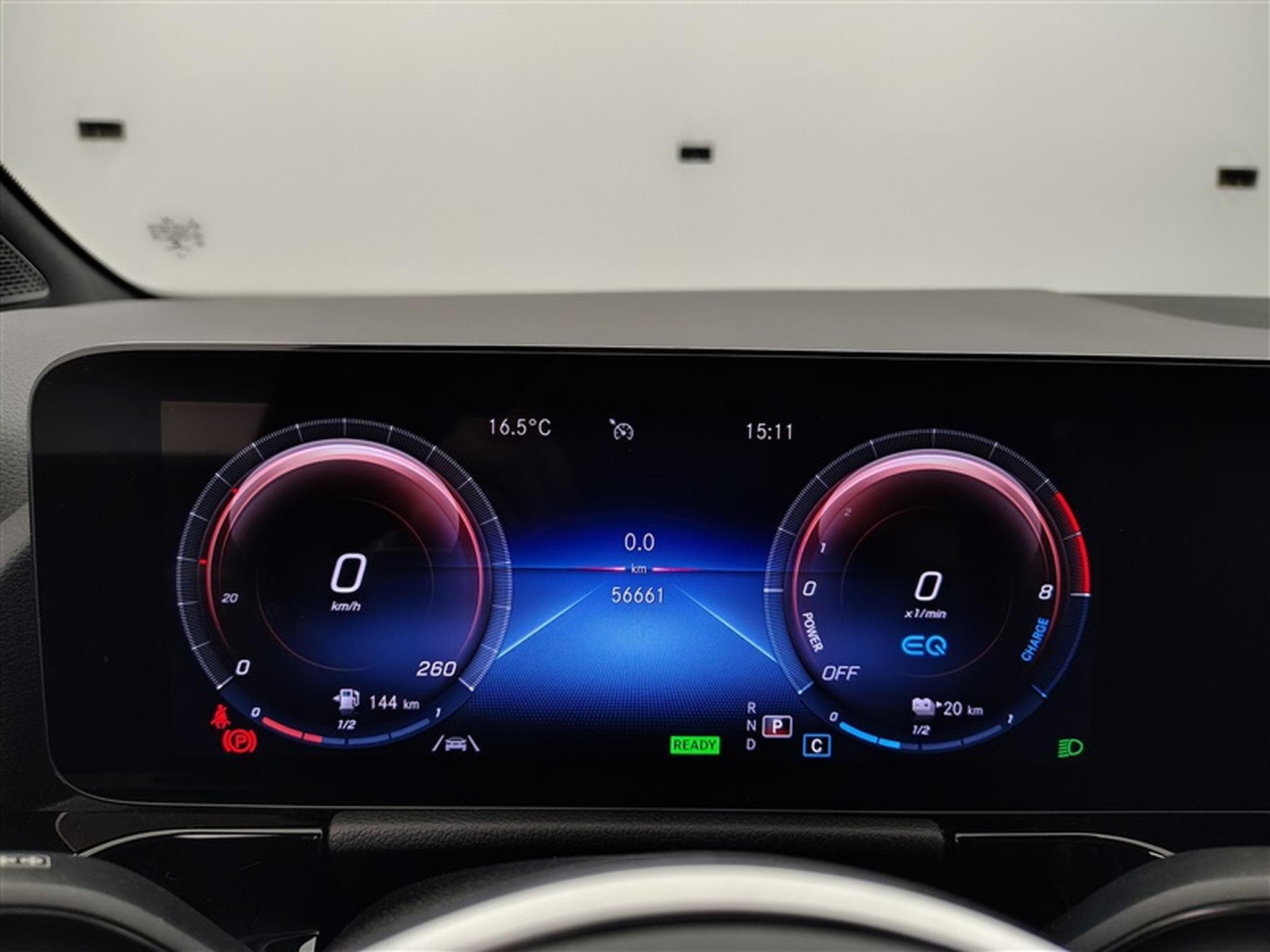 Mercedes GLA 250 e PHEV Luxury Line  Cuir / Navi / Led (2022) - Photo 10