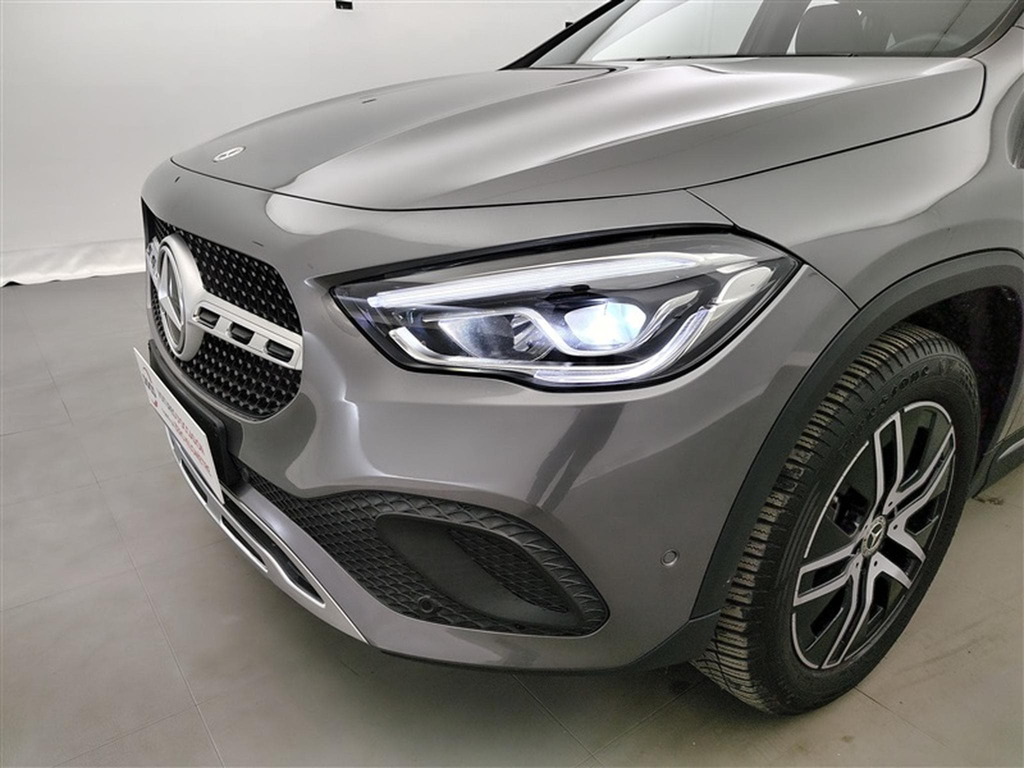 Mercedes GLA 250 e PHEV Luxury Line  Cuir / Navi / Led (2022) - Photo 15