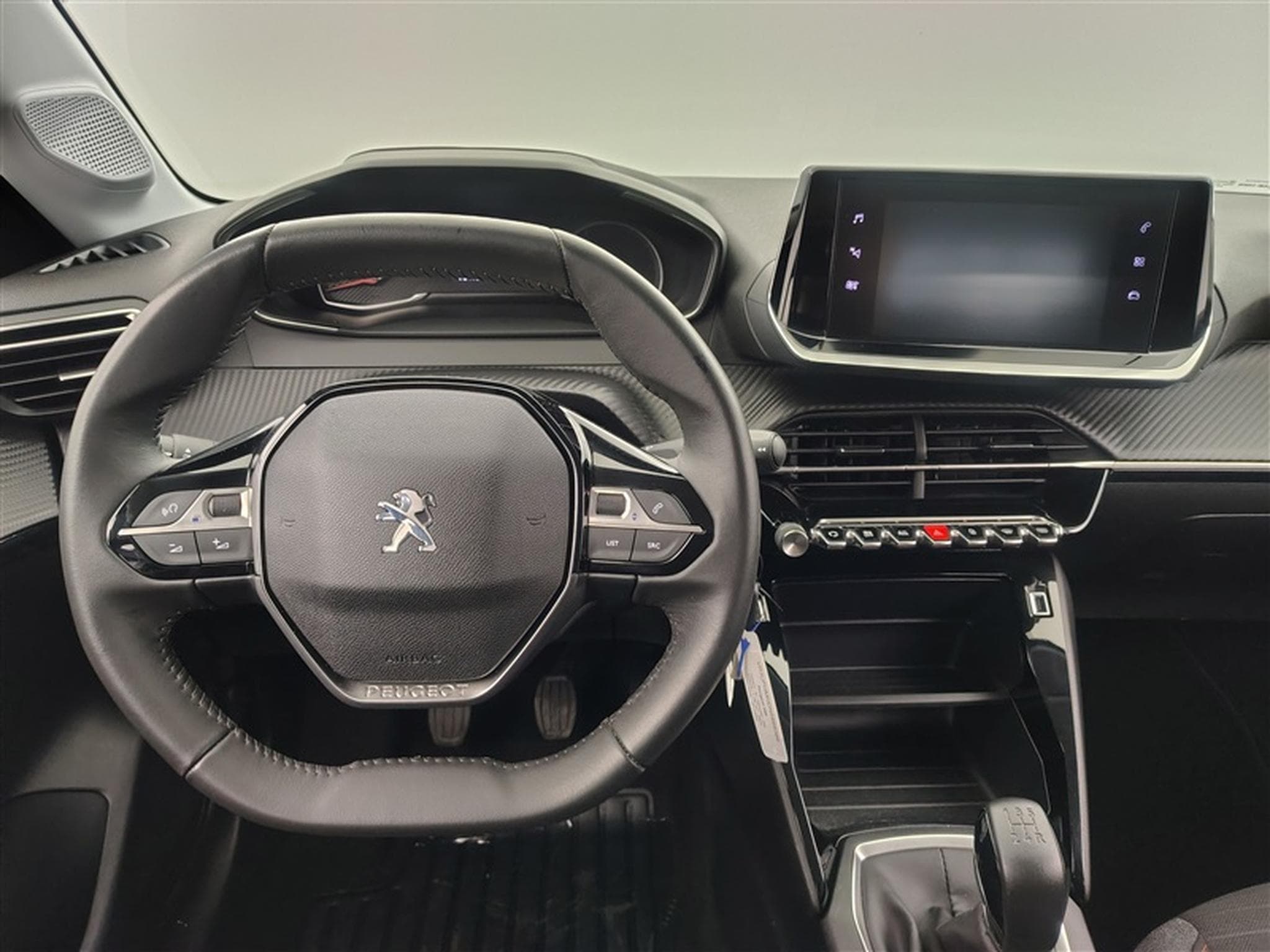 Peugeot 208 1.2i PureTech Active Pack NAVI/JA/PDC (2022) - Photo 9