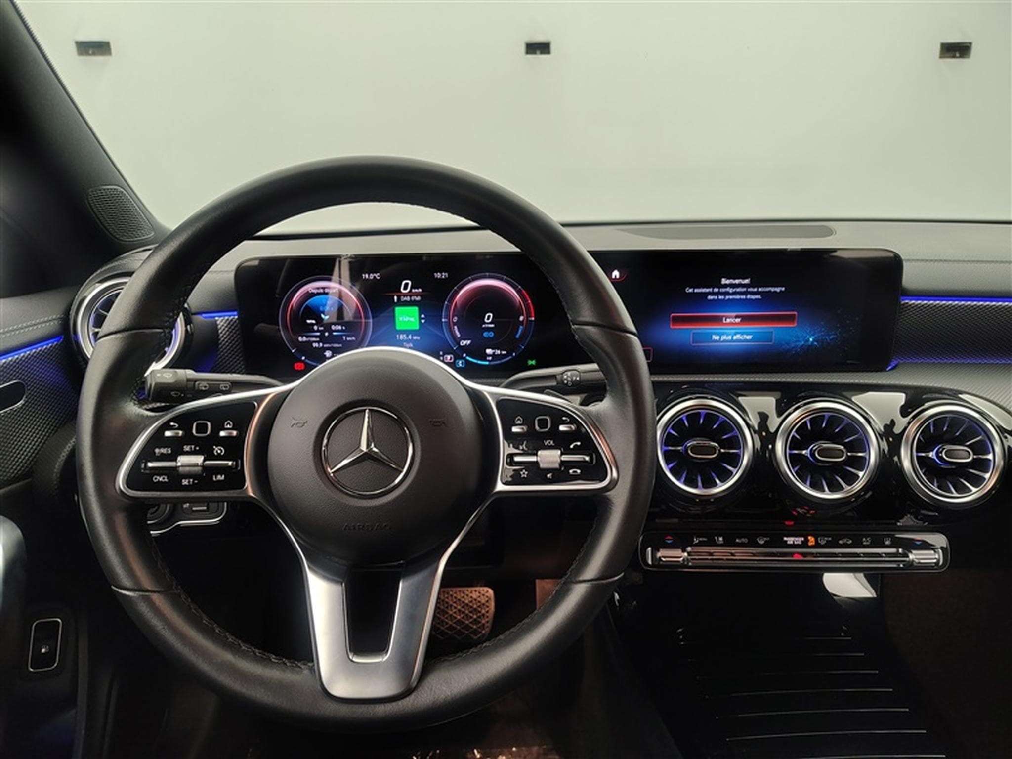 Mercedes CLA 250 e PHEV Luxury Line Cuir / Navi / Led / PDC av+ar (2022) - Photo 9