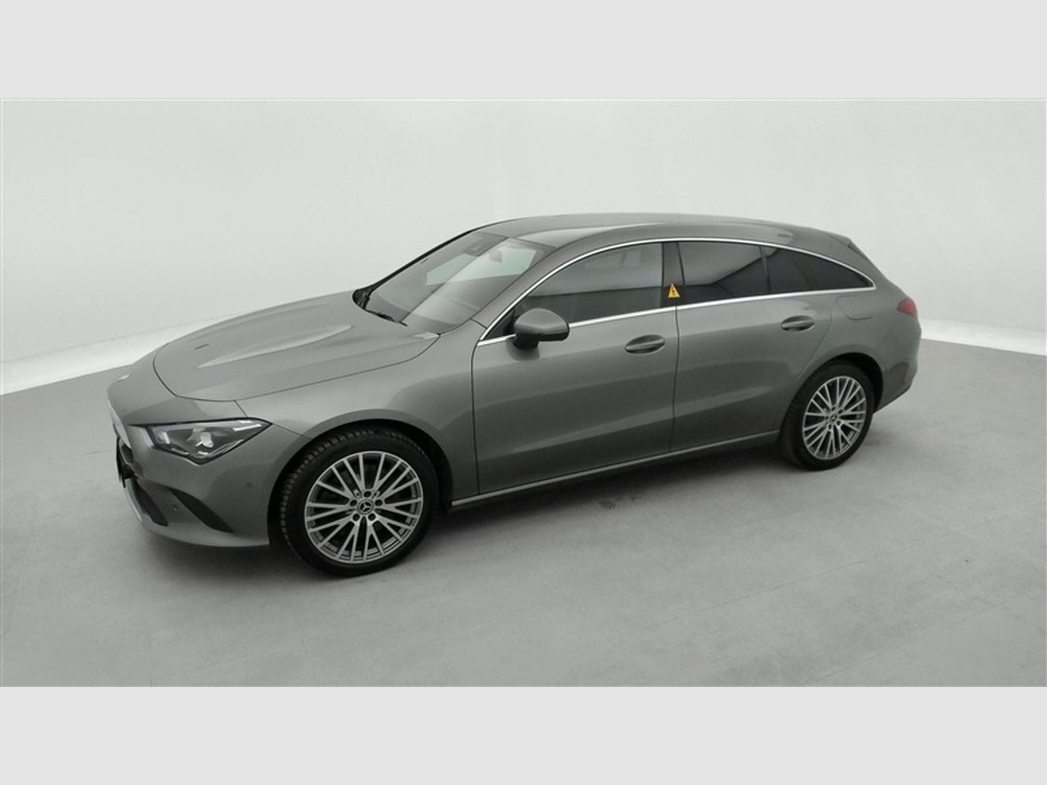 Mercedes CLA 250 e PHEV Luxury Line Cuir / Navi / Led / PDC av+ar (2022) - Photo 21
