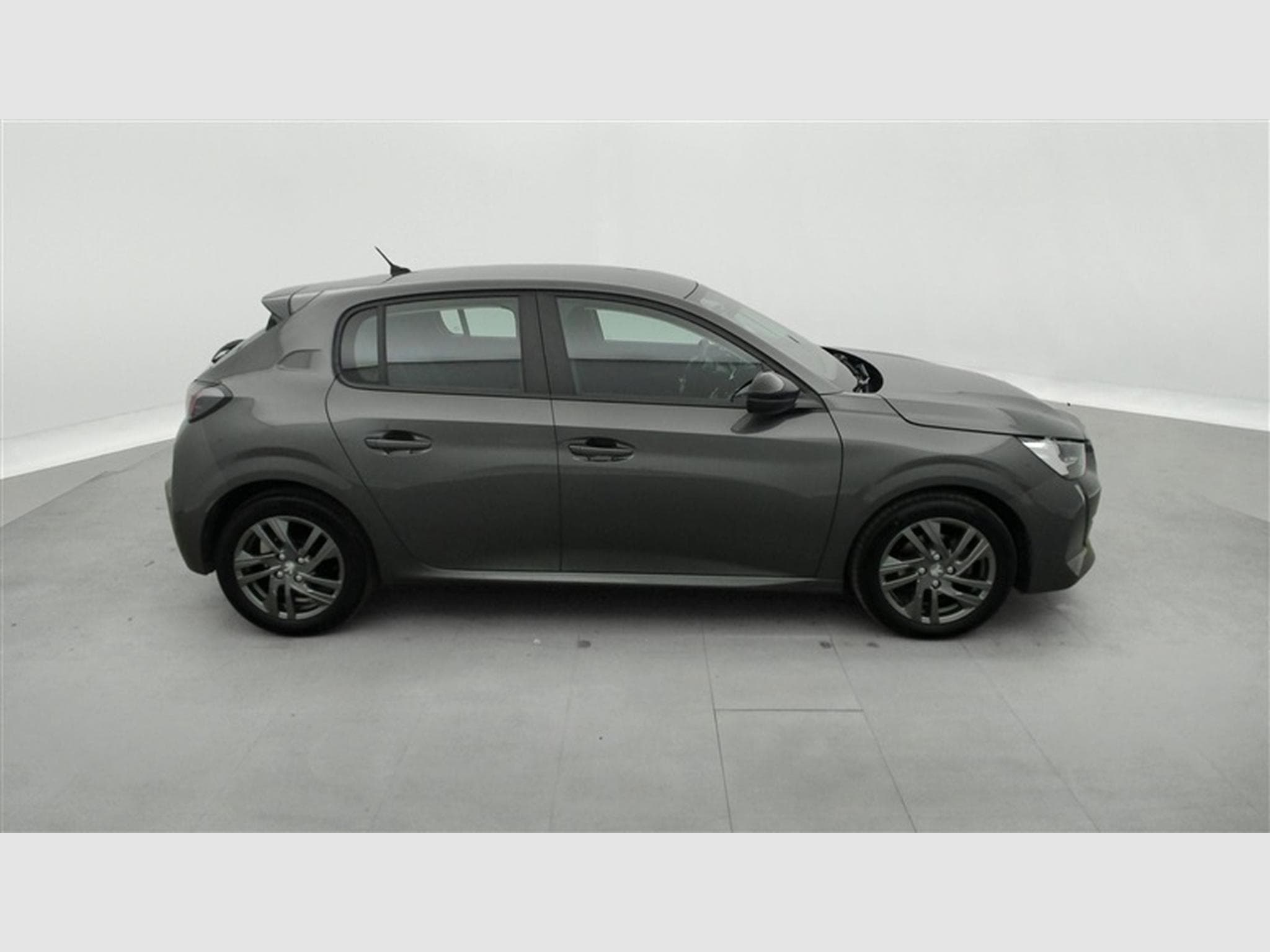 Peugeot 208 1.2i PureTech Active Pack NAVI/JA/PDC (2022) - Photo 23