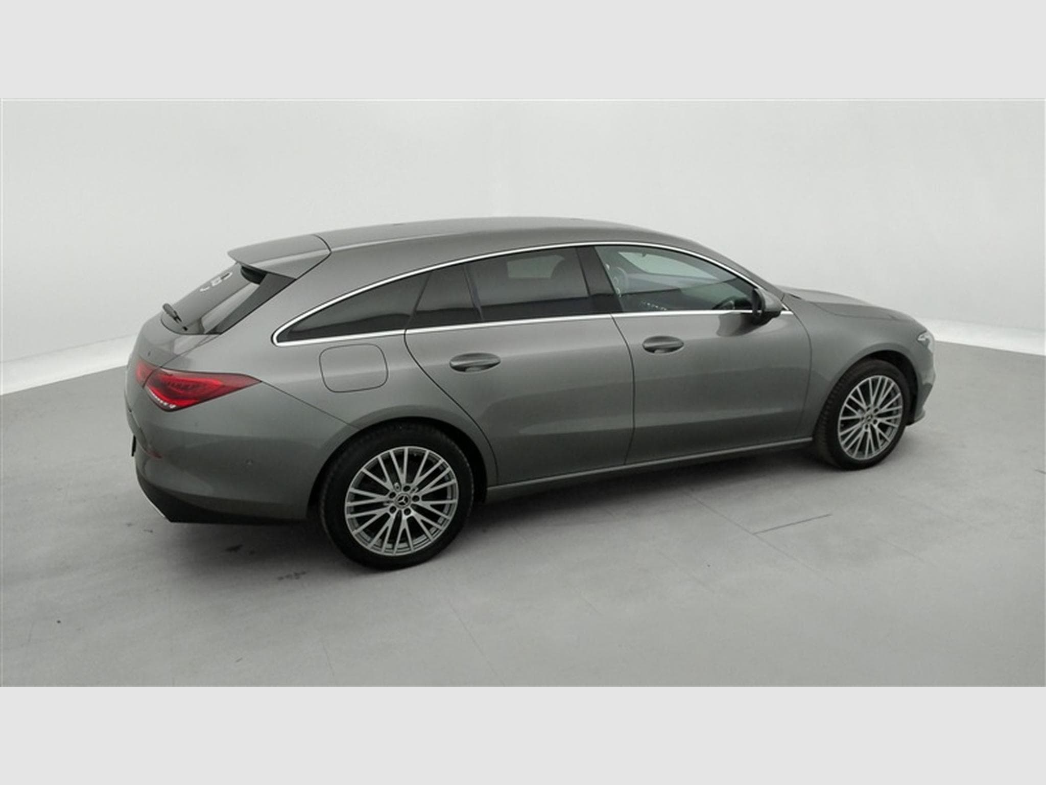 Mercedes CLA 250 e PHEV Luxury Line Cuir / Navi / Led / PDC av+ar (2022) - Photo 25