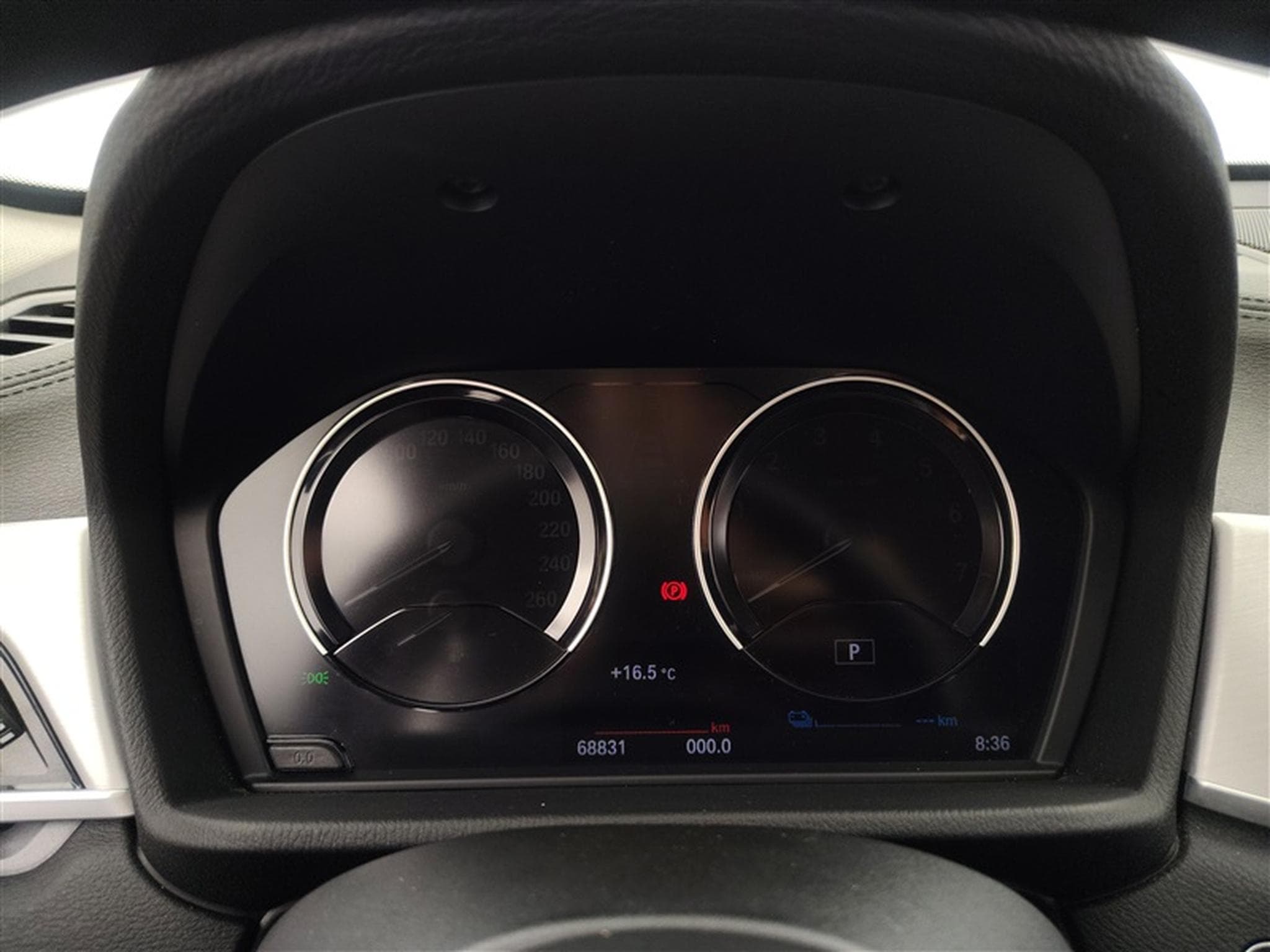 BMW X1 PHEV 1.5iA xDrive25e CUIR-SPORT / NAVI / FULL LED / ALU19" (2021) - Photo 10