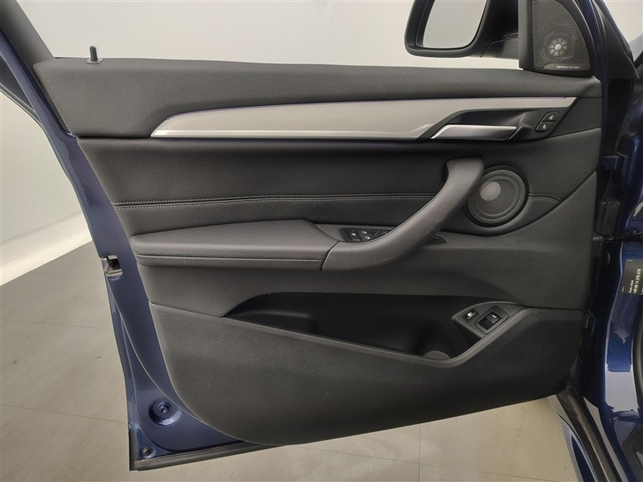 BMW X1 PHEV 1.5iA xDrive25e CUIR-SPORT / NAVI / FULL LED / ALU19" (2021) - Photo 17