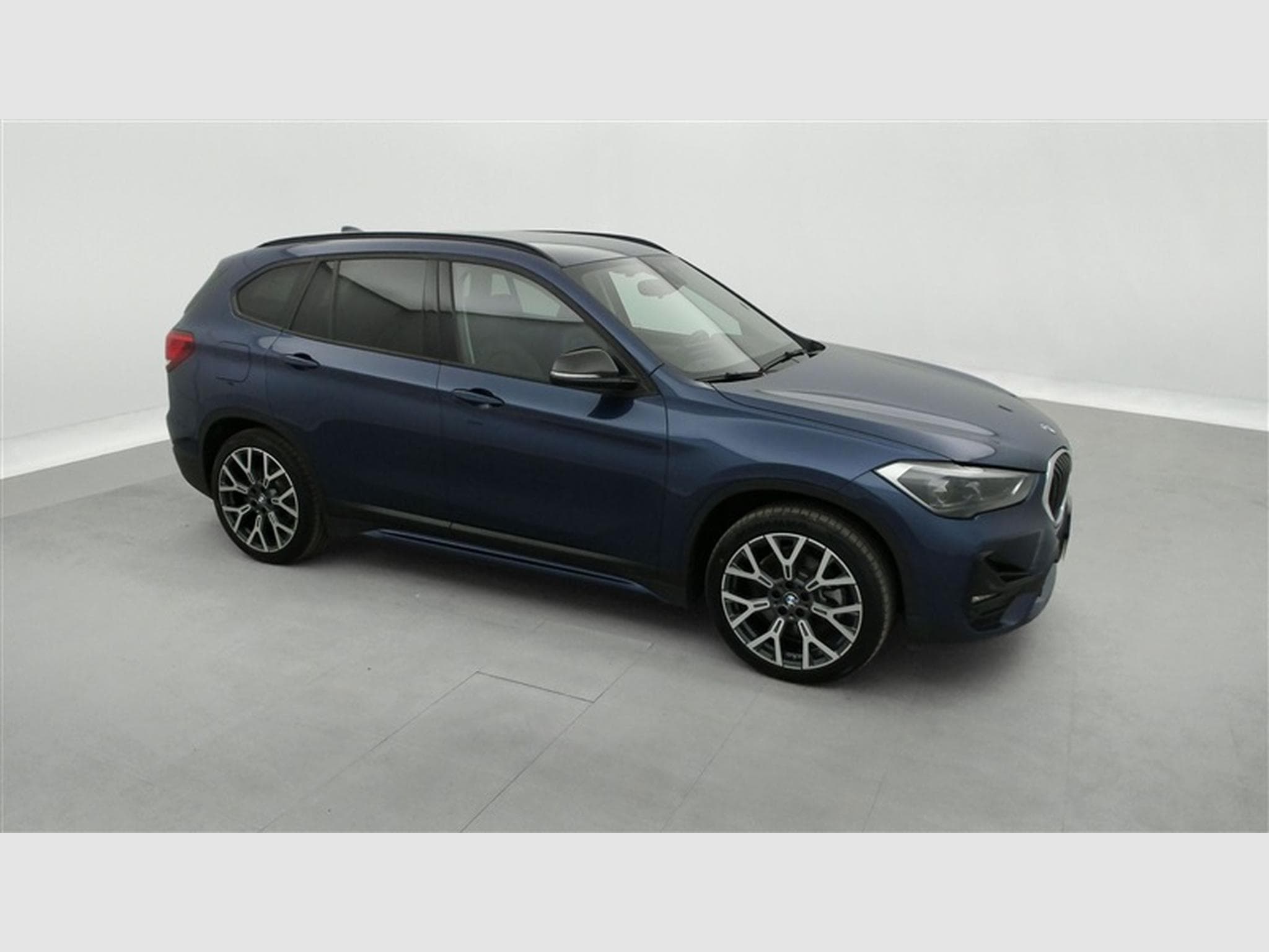 BMW X1 PHEV 1.5iA xDrive25e CUIR-SPORT / NAVI / FULL LED / ALU19" (2021) - Photo 24