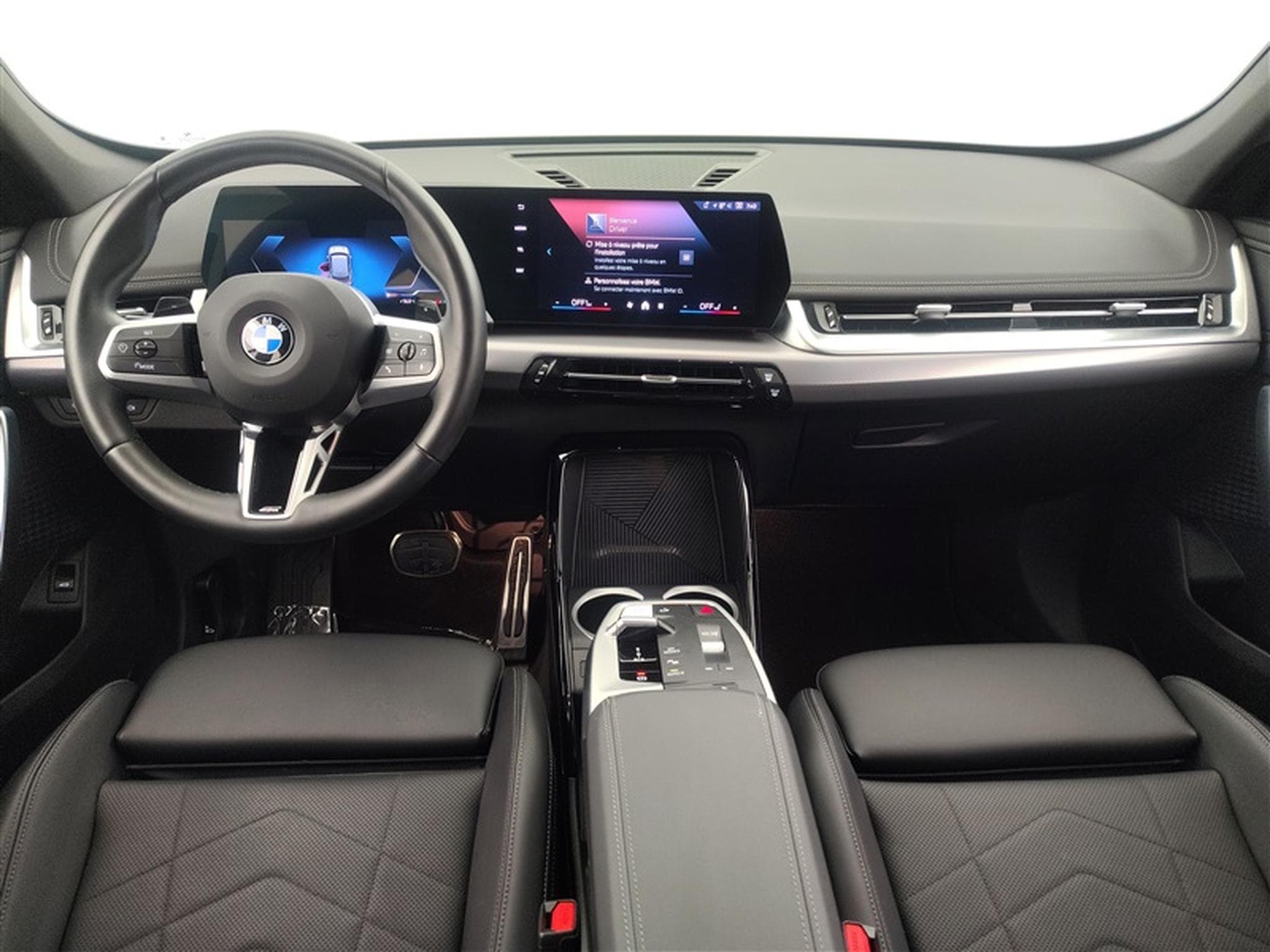 BMW X1 1.8iA PACK M  NAVI / CUIR SPORT /FULL LED (2025) - Foto 8