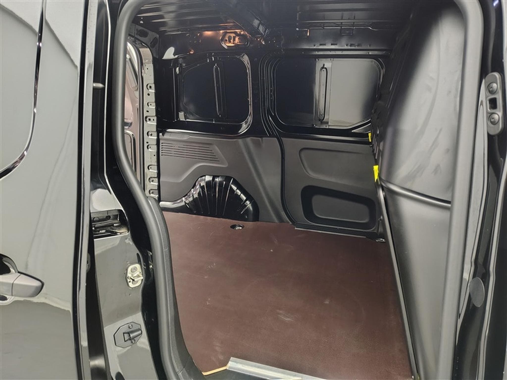 Opel Combo 1.5 TD BlueInj. 3PL  NAVI / FULL LED / PDC AV-AR (2025) - Foto 13