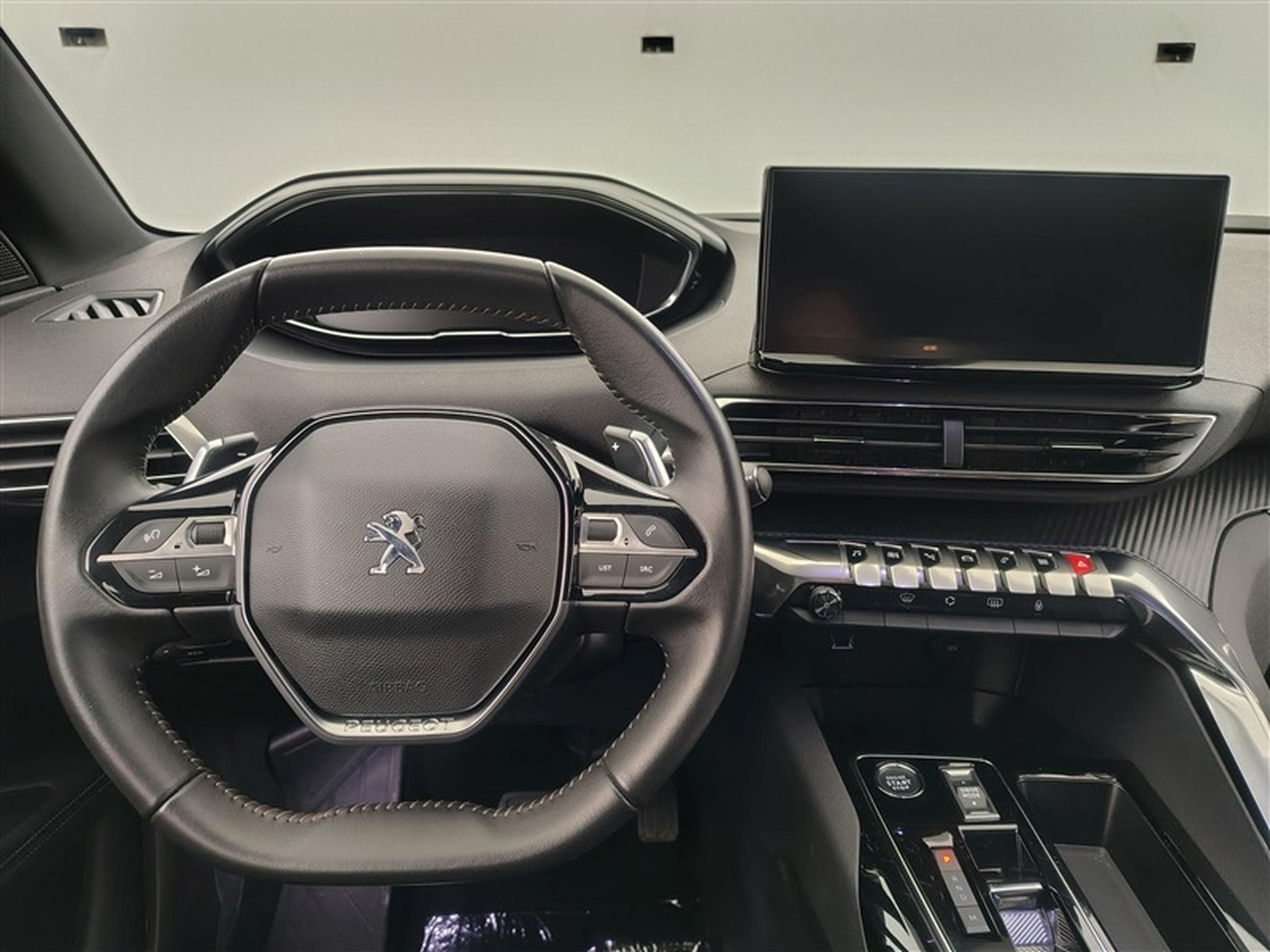Peugeot 3008 1.2 pure tech (2024) - Foto 9